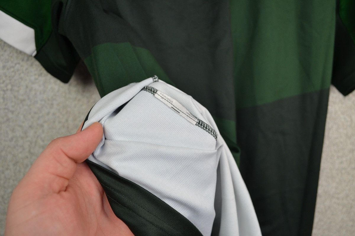 Under Armour Wales 2020 Away Rugby Union Shirt Under Armour Size M Size US M / EU 48-50 / 2 - 6 Thumbnail