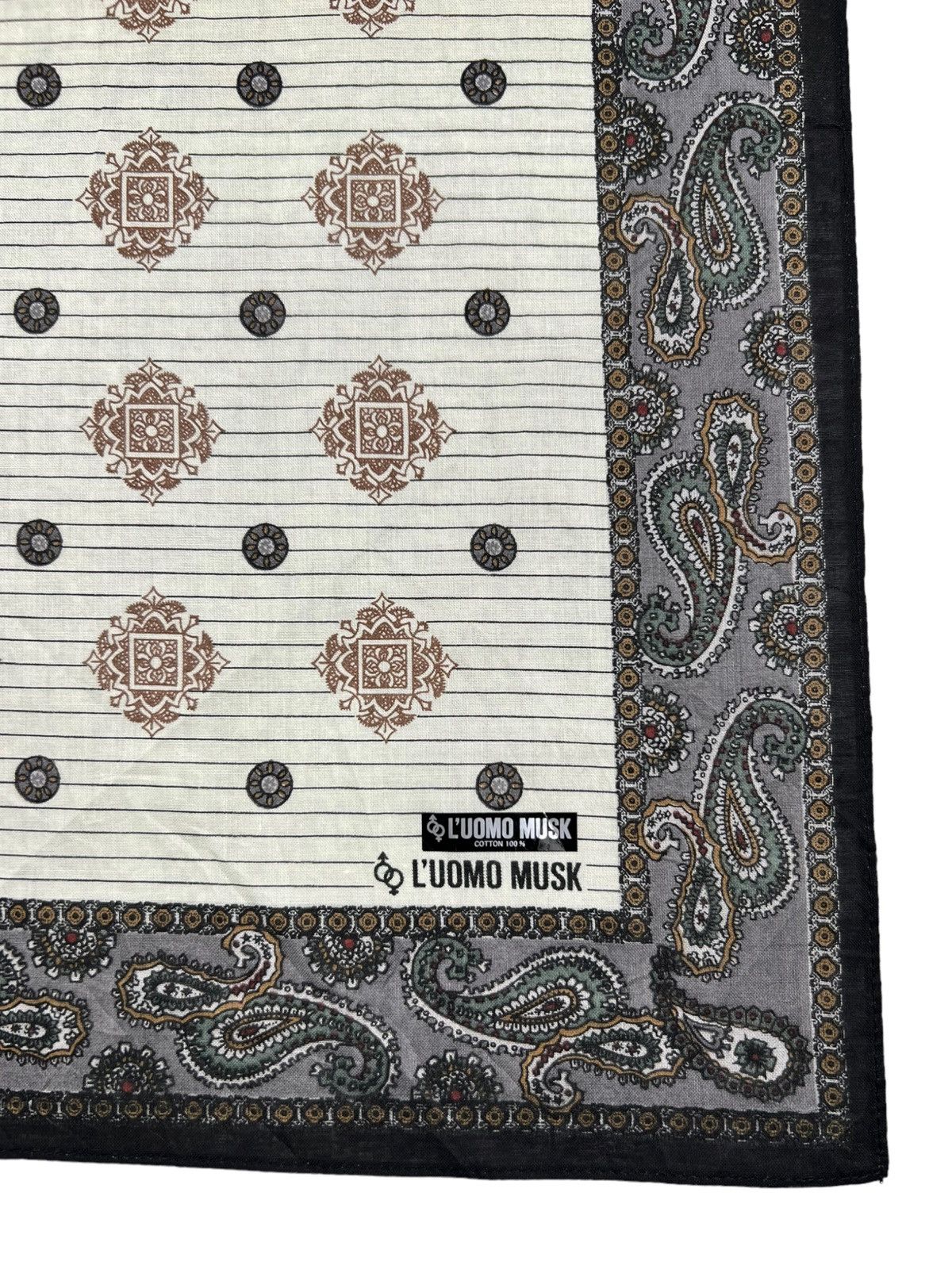 Japanese Brand L’ uomo Musk Handkerchief Neckerchief Bandana Pocketsquare Size ONE SIZE - 3 Thumbnail