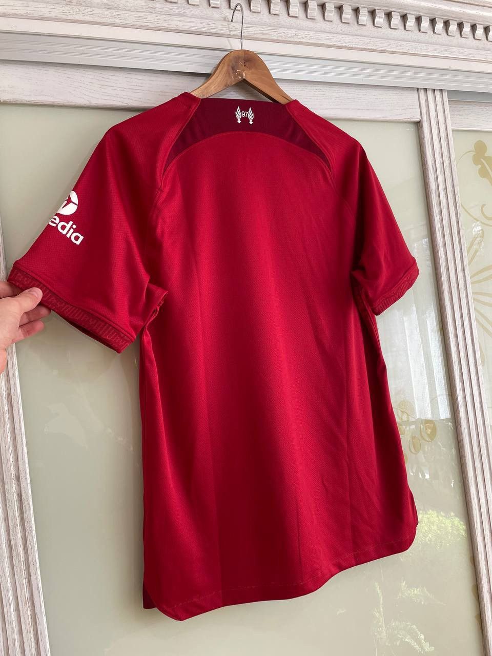Nike Liverpool 2022-2023 Home Soccer Jersey Football Kit Shirt Size US M / EU 48-50 / 2 - 4 Thumbnail