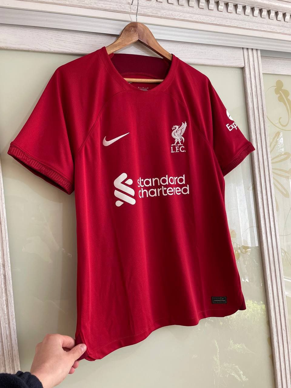Nike Liverpool 2022-2023 Home Soccer Jersey Football Kit Shirt Size US M / EU 48-50 / 2 - 3 Thumbnail