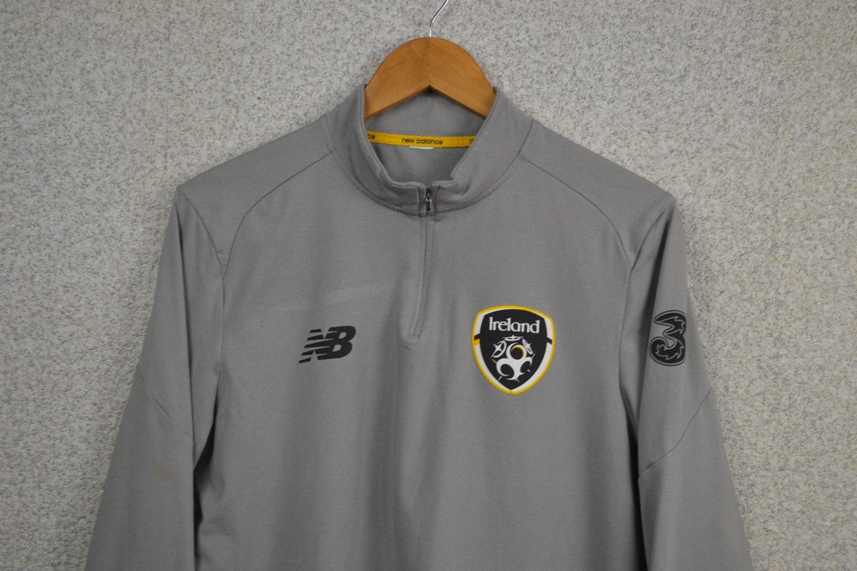 New Balance Republic Of Ireland Training Football Sweatshirt New Balance Size US M / EU 48-50 / 2 - 3 Thumbnail