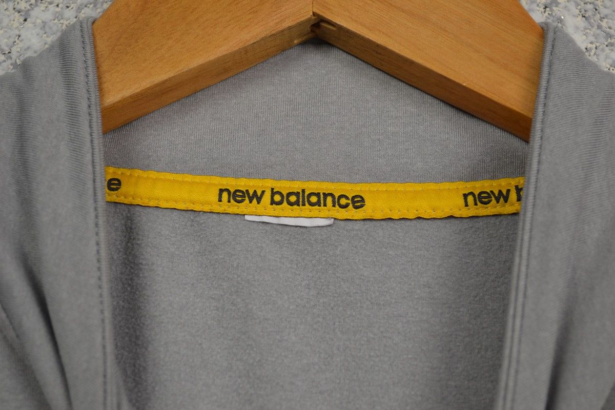 New Balance Republic Of Ireland Training Football Sweatshirt New Balance Size US M / EU 48-50 / 2 - 13 Thumbnail
