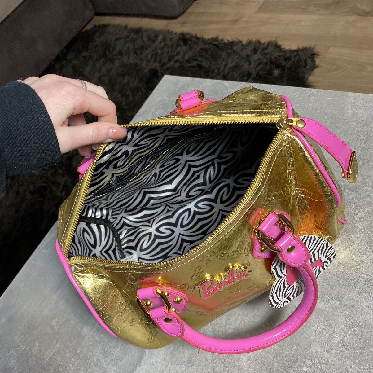 Vintage VINTAGE BARBIE PATTERN GOLD BAG Size ONE SIZE - 8 Thumbnail