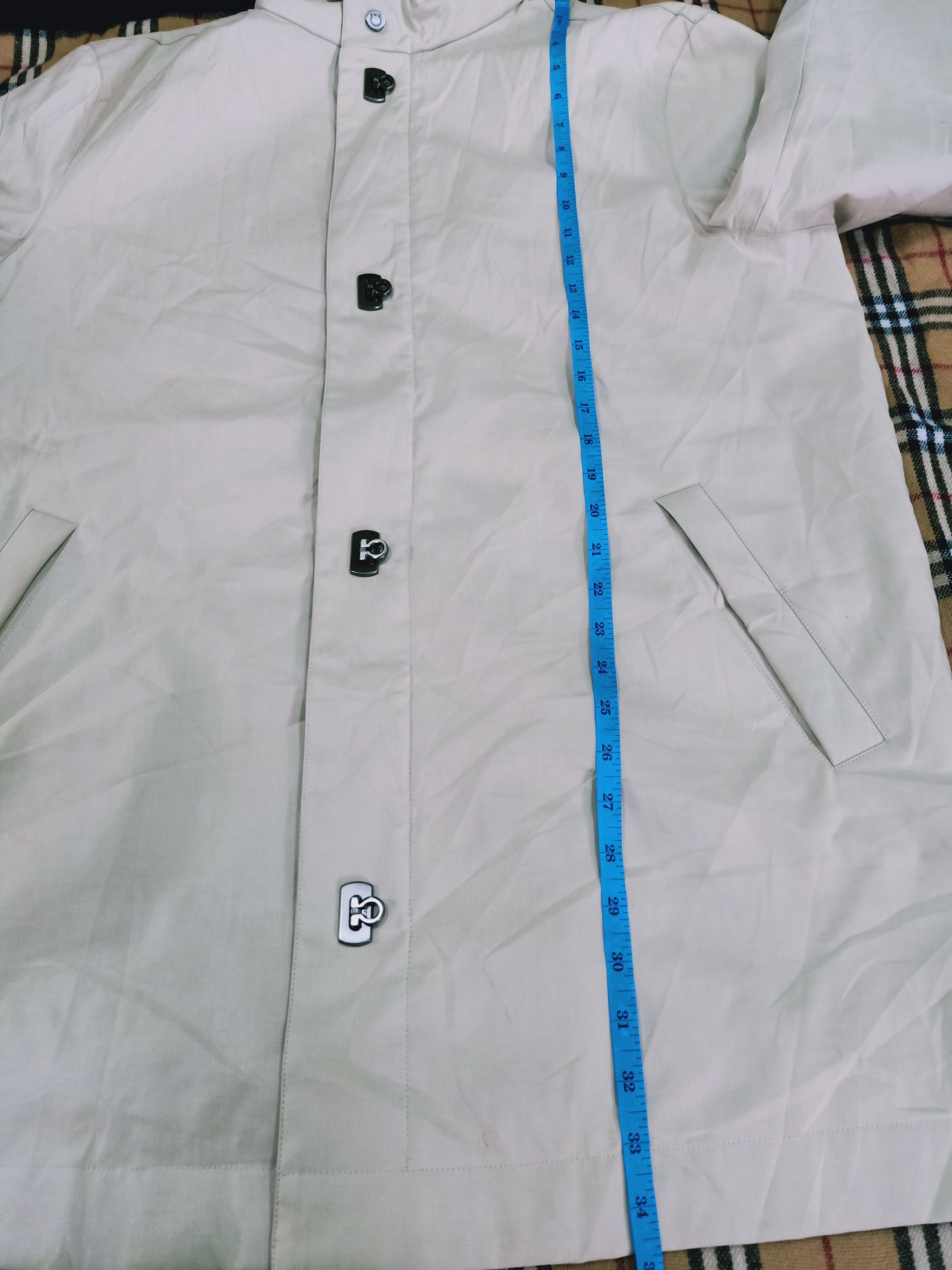 Salvatore Ferragamo Salvatore Ferragamo Gancini Button Trench coat made in Italy Size US L / EU 52-54 / 3 - 14 Thumbnail