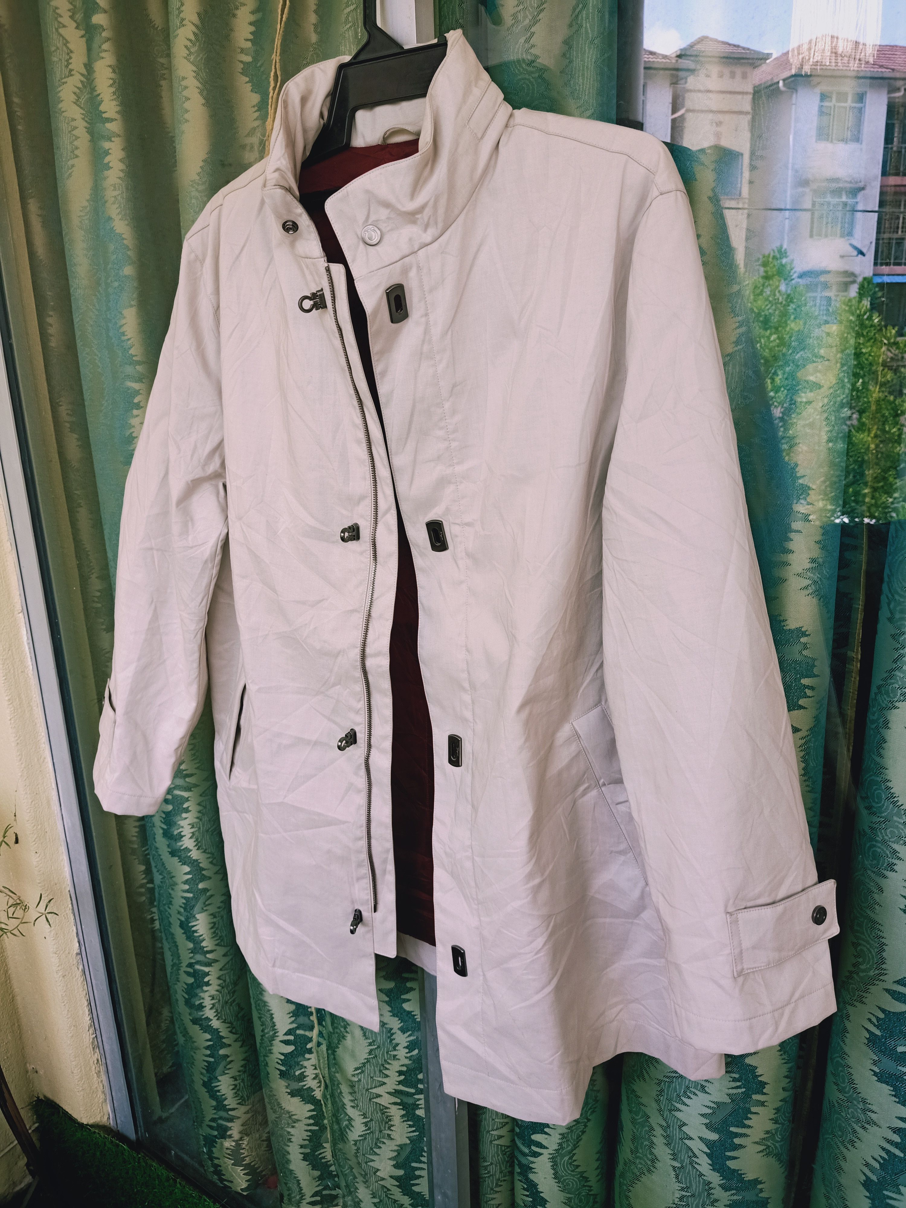Salvatore Ferragamo Salvatore Ferragamo Gancini Button Trench coat made in Italy Size US L / EU 52-54 / 3 - 5 Thumbnail