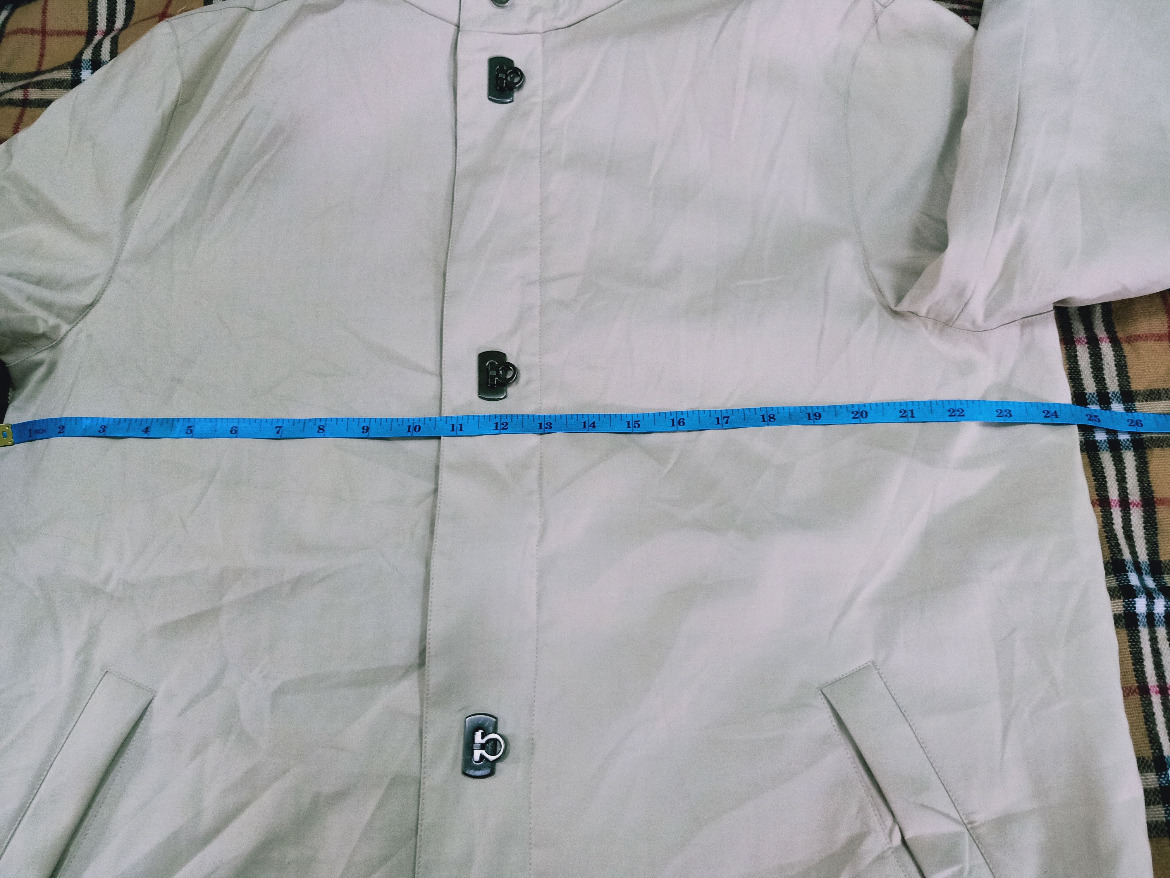 Salvatore Ferragamo Salvatore Ferragamo Gancini Button Trench coat made in Italy Size US L / EU 52-54 / 3 - 15 Thumbnail