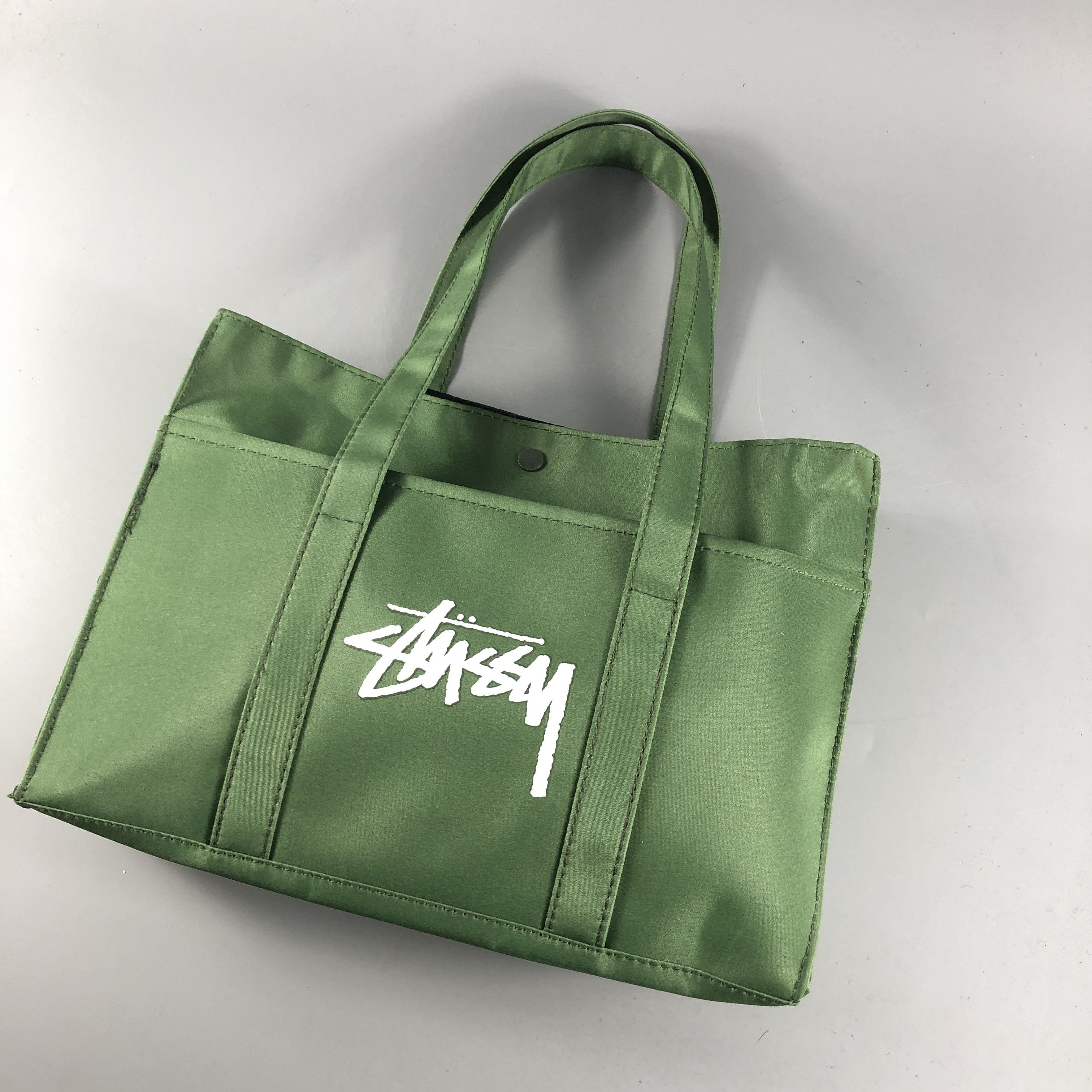 Stussy AUTHENTIC 🇯🇵 Stussy Magazine Military Colour Tote Bag Size ONE SIZE - 3 Thumbnail