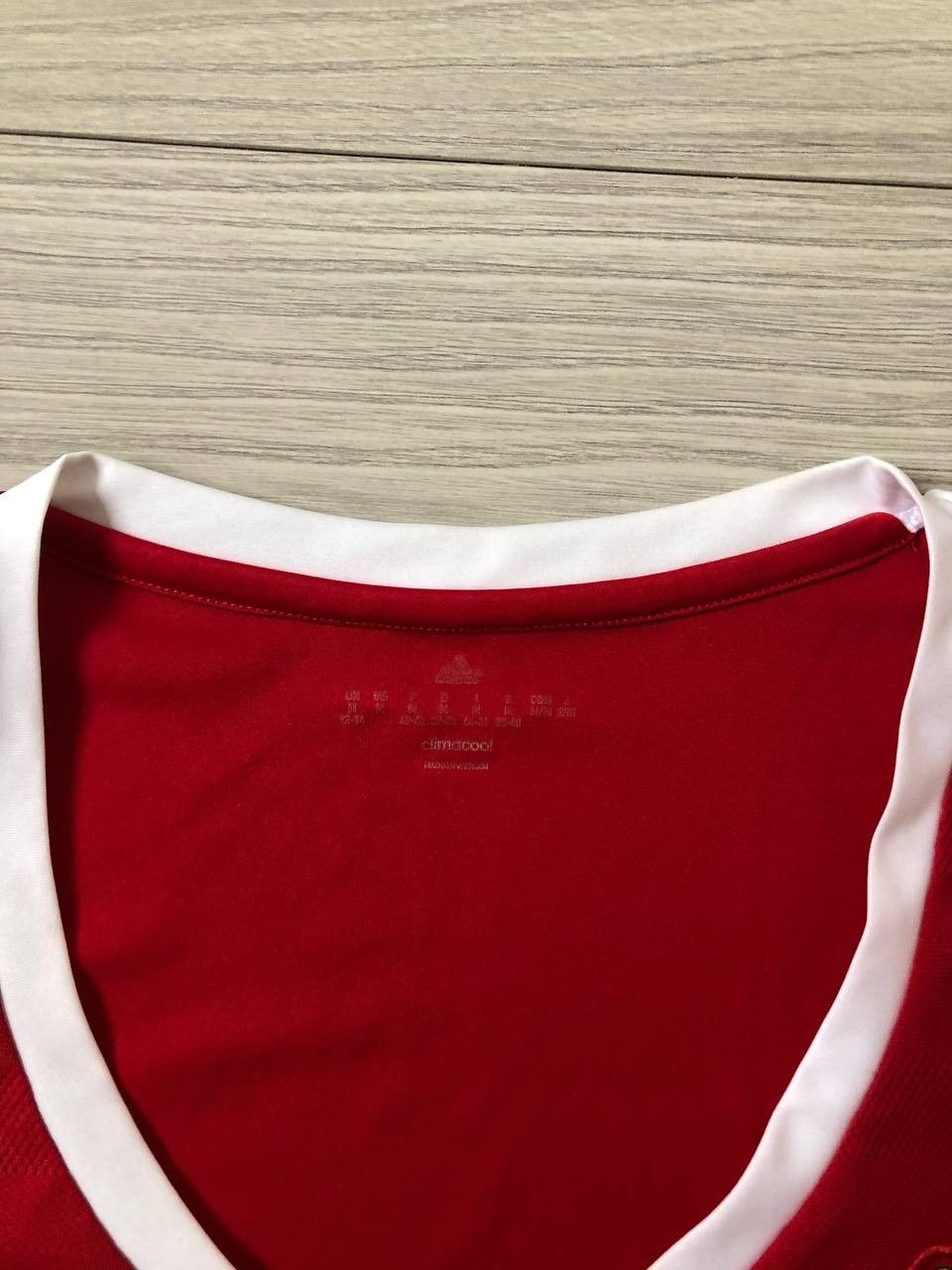 Adidas × Vintage WOMEN MANCHESTER UNITED HOME FOOTBALL SHIRT JERSEY ADIDAS Size ONE SIZE - 4 Thumbnail