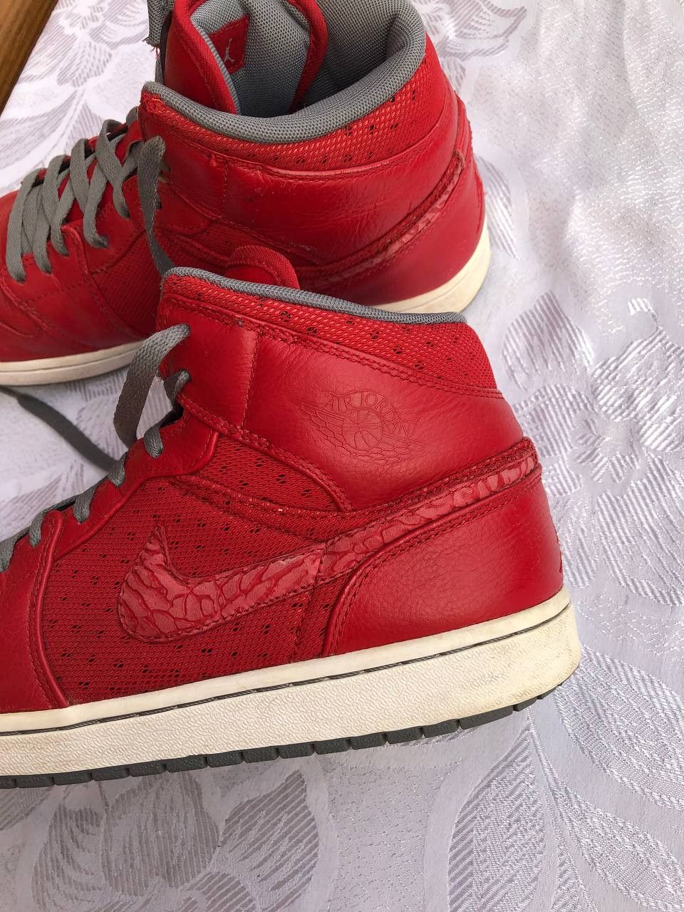 Jordan Brand Nike Air Jordan Size US 11.5 / EU 44-45 - 4 Thumbnail