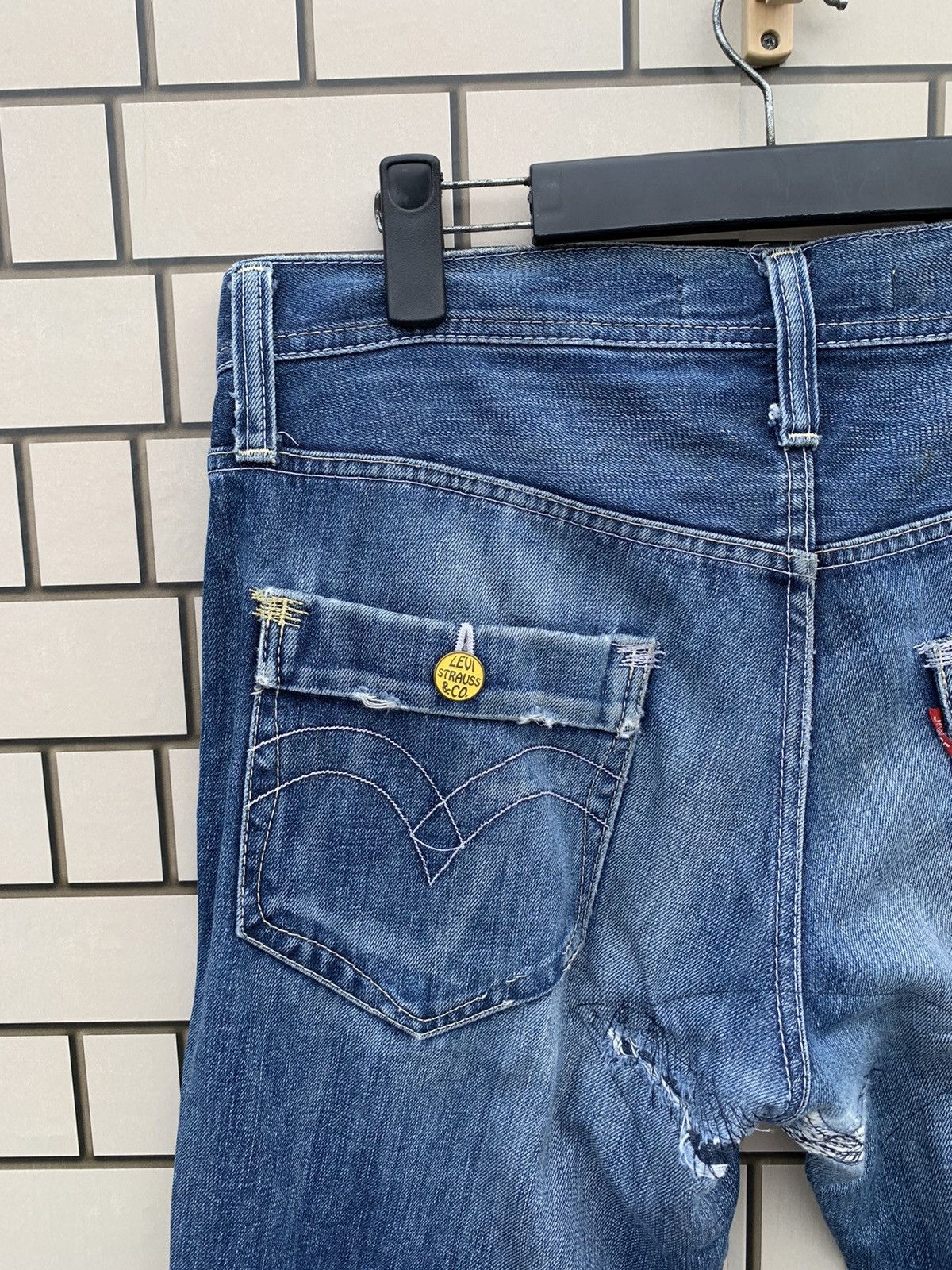 Levi's × Vintage Vintage Levis Lot 502 Distressed Denim Yellow Tag Size US 34 / EU 50 - 16 Thumbnail