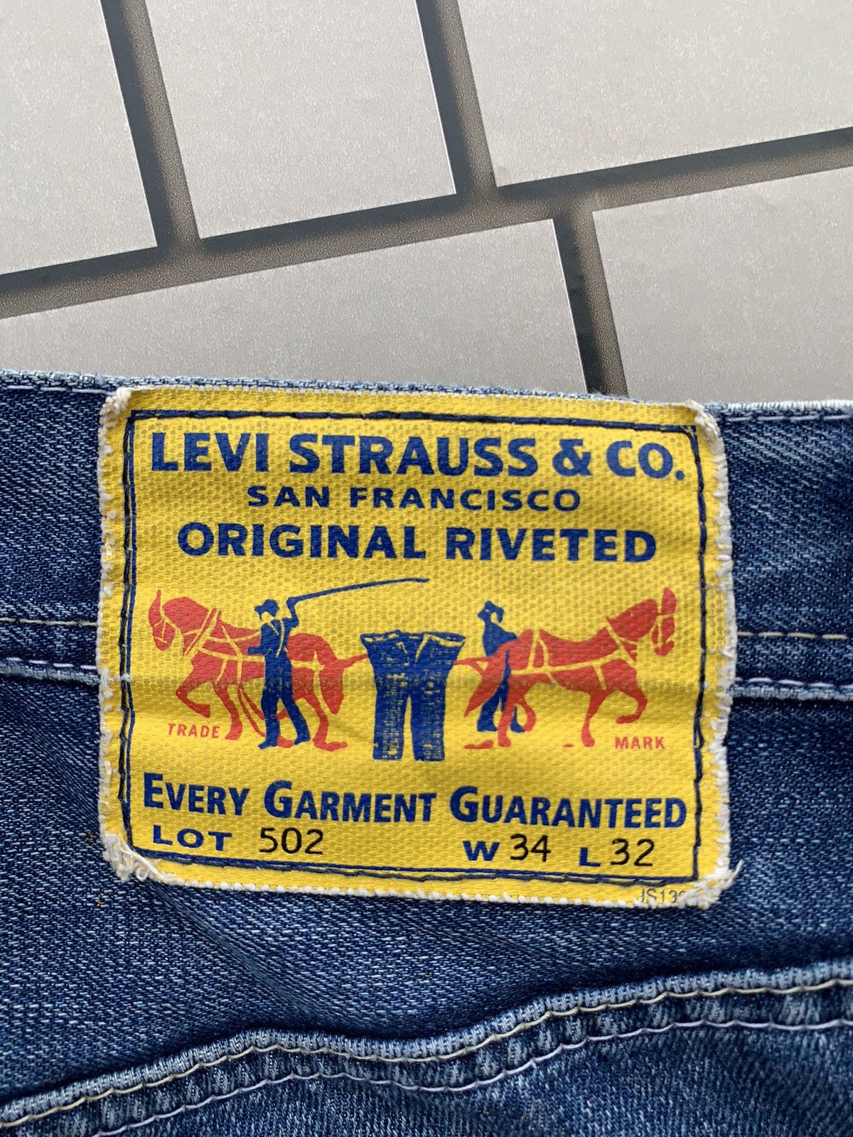 Levi's × Vintage Vintage Levis Lot 502 Distressed Denim Yellow Tag Size US 34 / EU 50 - 23 Thumbnail