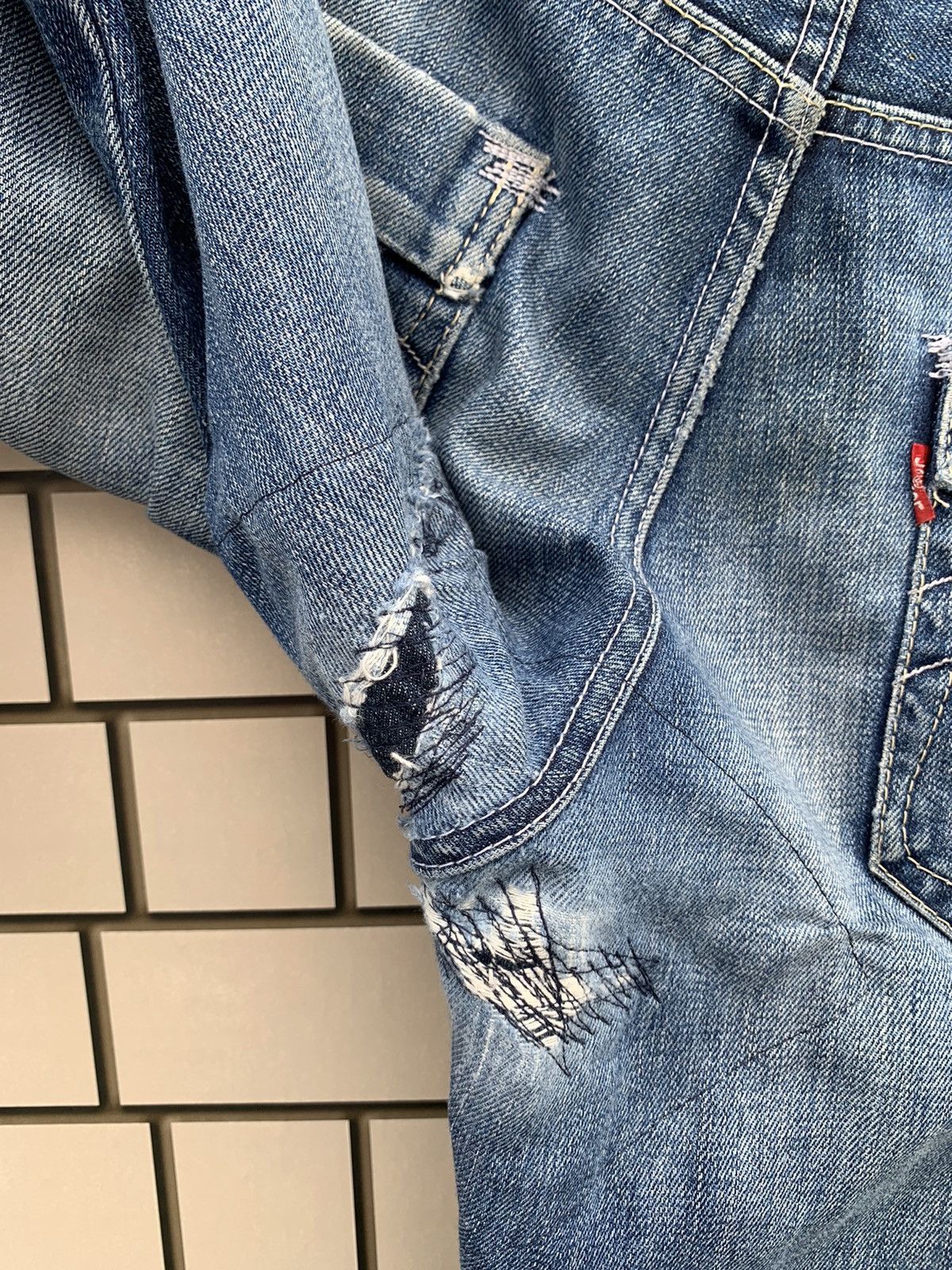 Levi's × Vintage Vintage Levis Lot 502 Distressed Denim Yellow Tag Size US 34 / EU 50 - 19 Thumbnail
