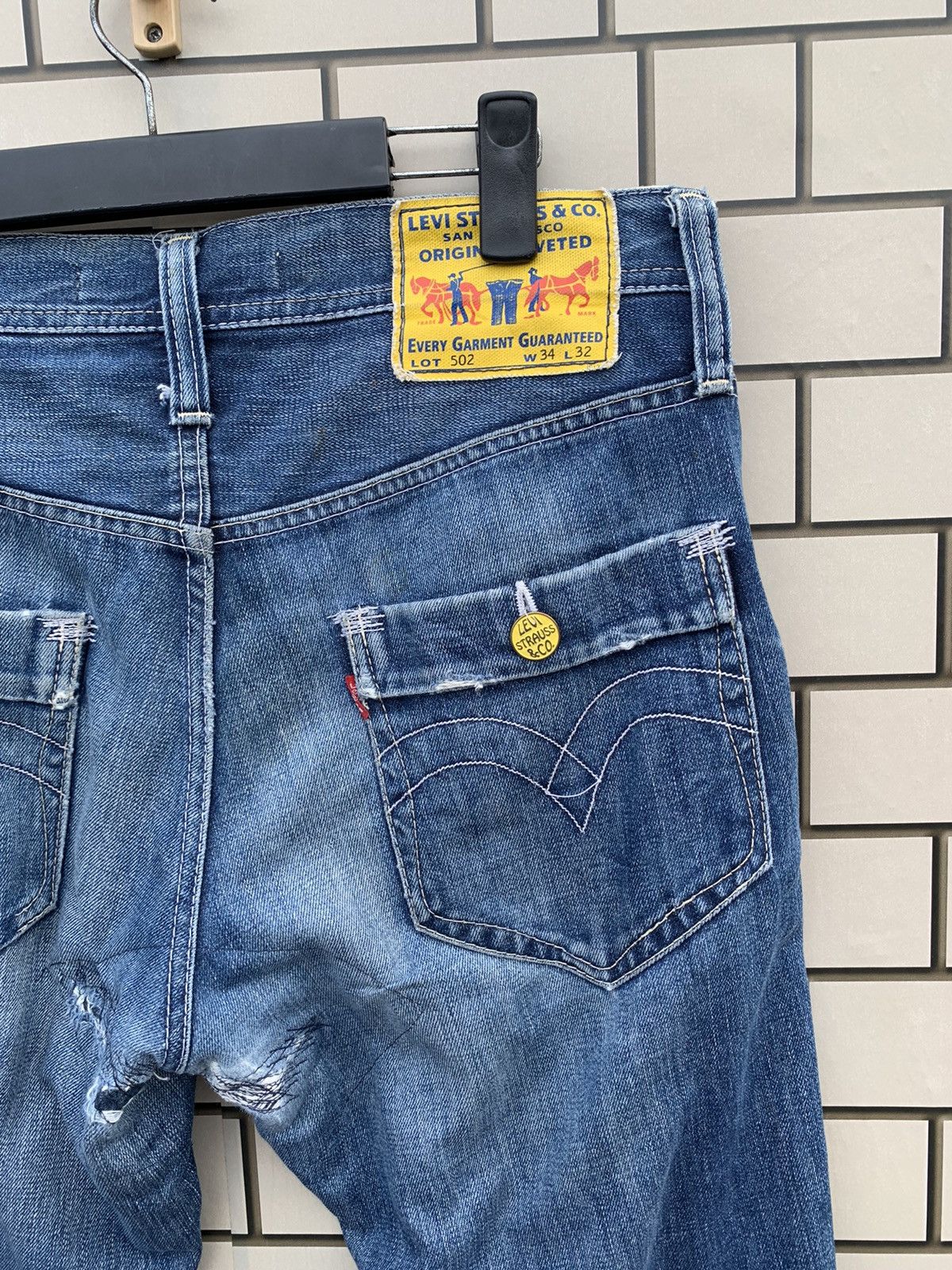 Levi's × Vintage Vintage Levis Lot 502 Distressed Denim Yellow Tag Size US 34 / EU 50 - 17 Thumbnail