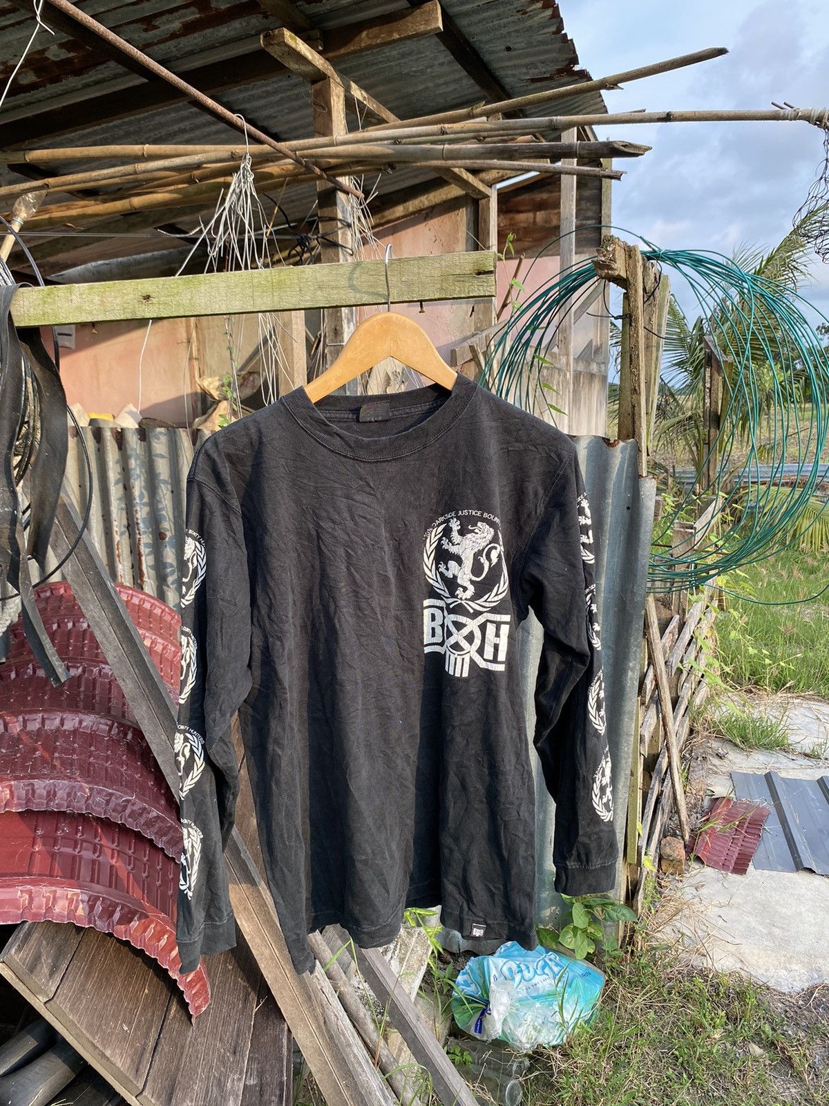 ‼️LAST DROP‼️ VINTAGE DISTRESSED BOUNTY HUNTER JAPAN