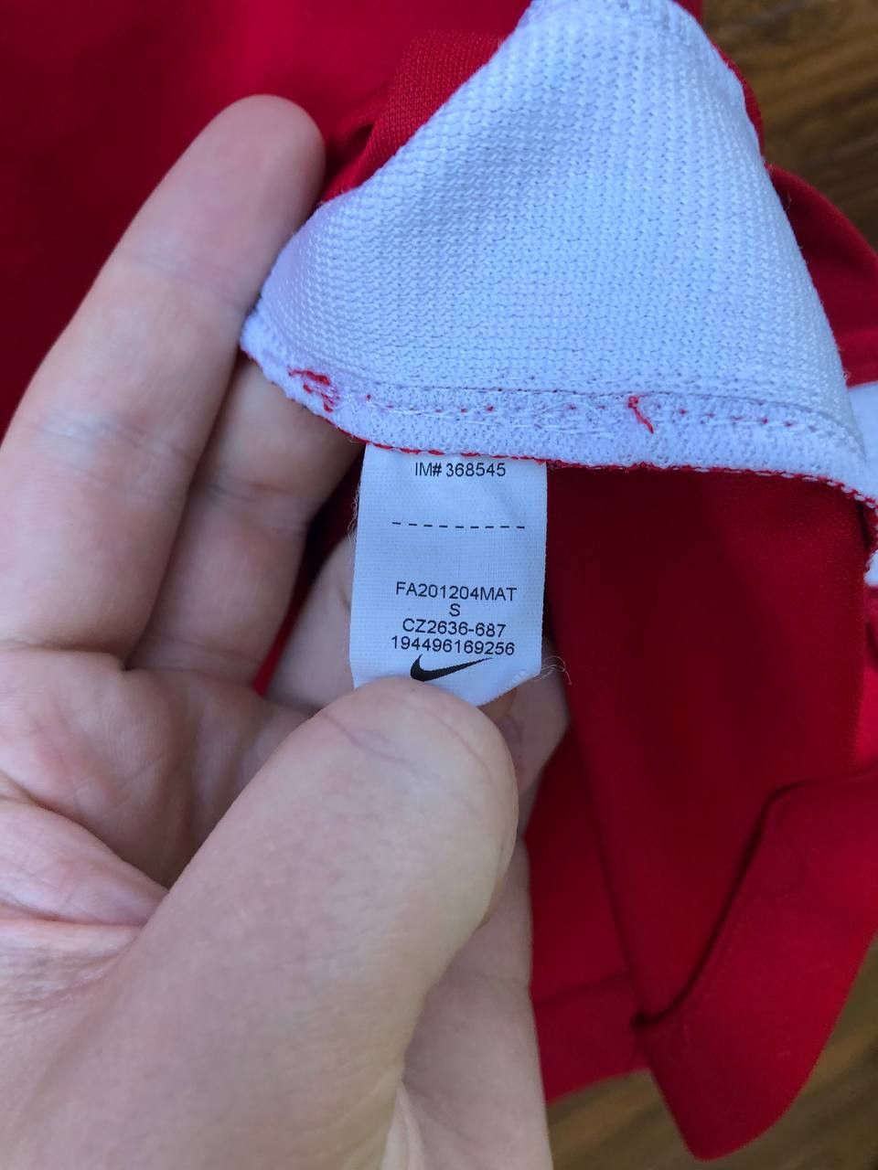 Nike LIVERPOOL ENGLAND NIKE HOME FOOTBALL SHIRT JERSEY Size US S / EU 44-46 / 1 - 9 Thumbnail