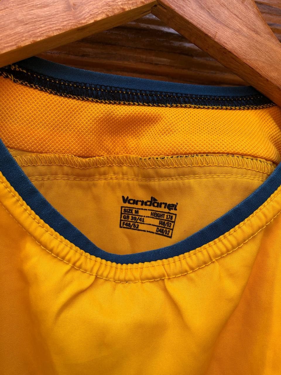 Vintage Fc Port Vale Vandanel Home Soccer Football Jersey Size US M / EU 48-50 / 2 - 4 Thumbnail