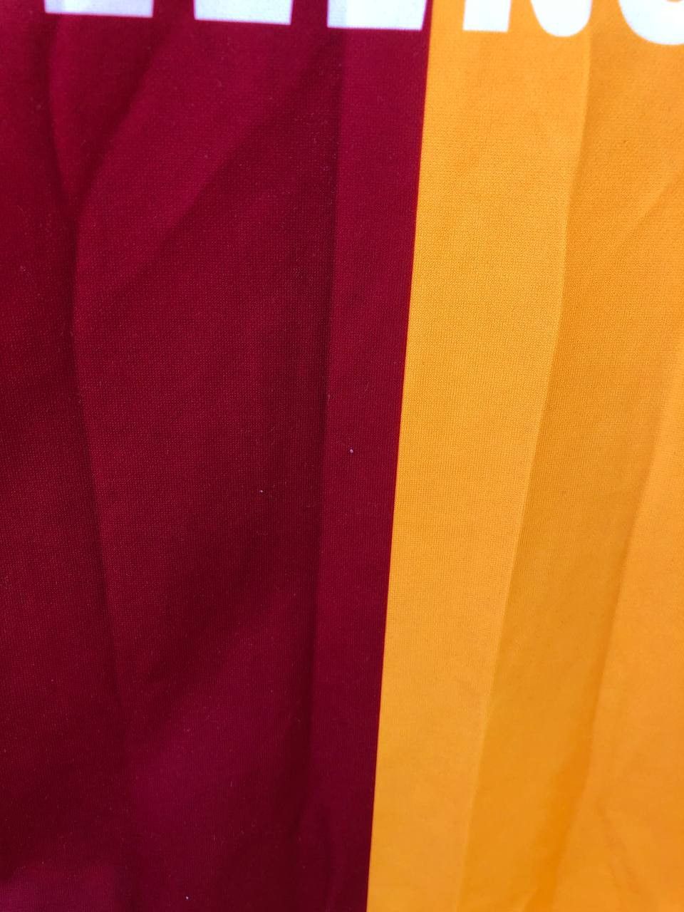 Adidas × Vintage GALATASARAY 2010 HOME FOOTBALL SHIRT SOCCER JERSEY ADIDAS Size US L / EU 52-54 / 3 - 6 Thumbnail