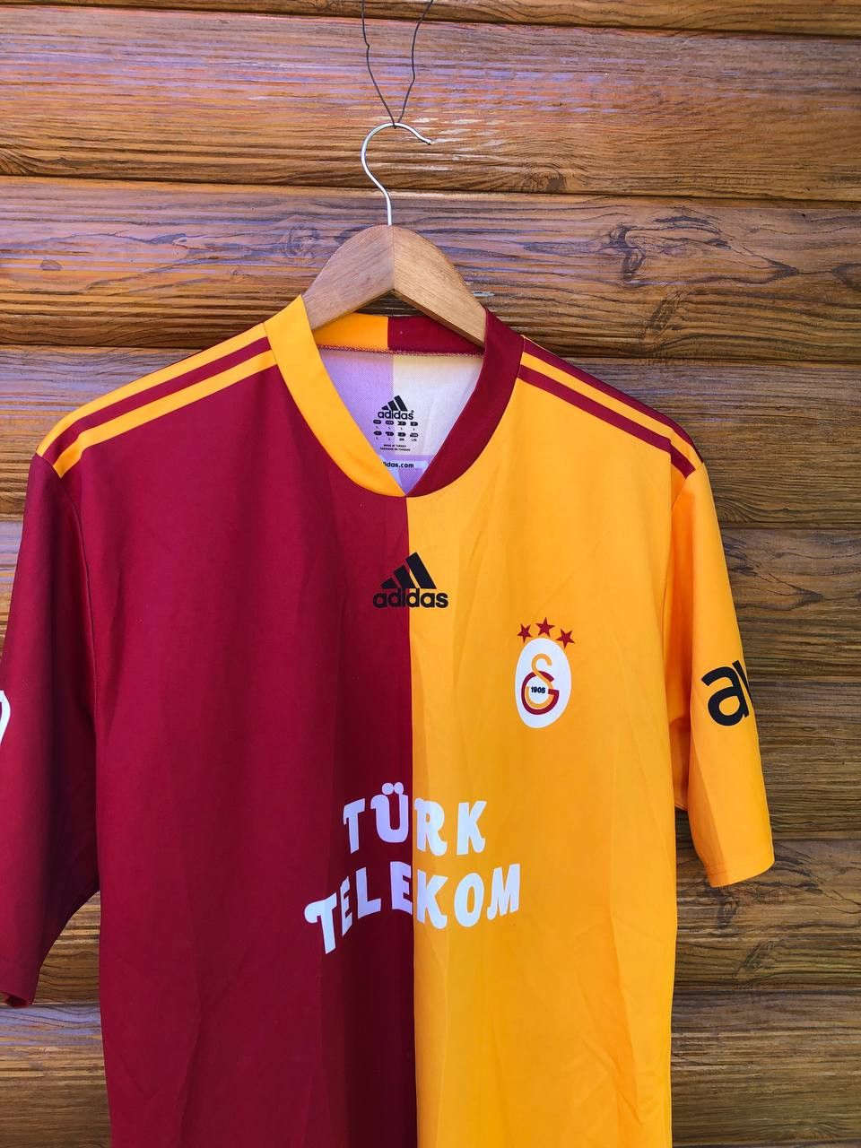 Adidas × Vintage GALATASARAY 2010 HOME FOOTBALL SHIRT SOCCER JERSEY ADIDAS Size US L / EU 52-54 / 3 - 3 Thumbnail