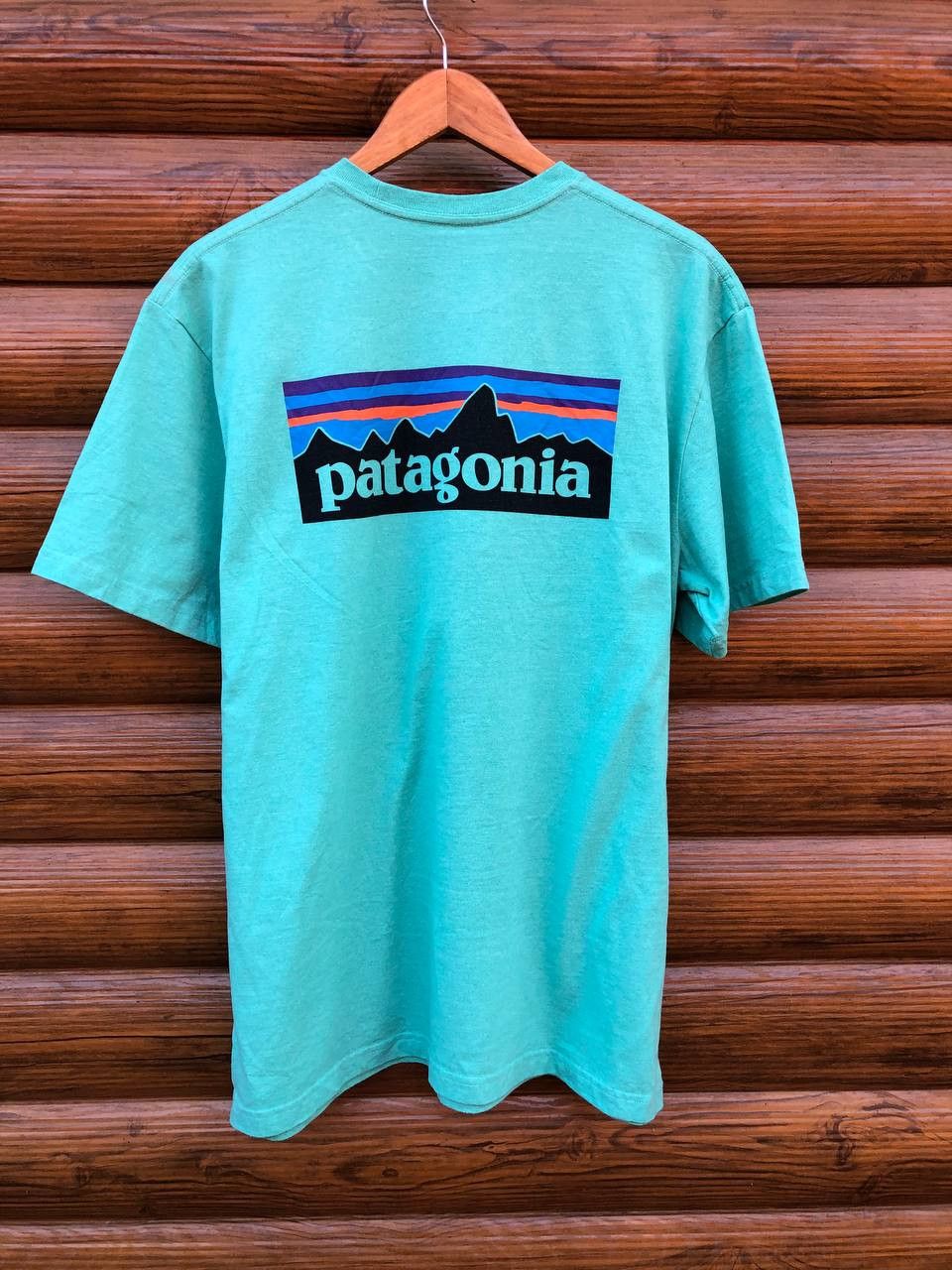 Patagonia Vintage Patagonia Big Logo T- shirt Size US L / EU 52-54 / 3 - 1 Thumbnail