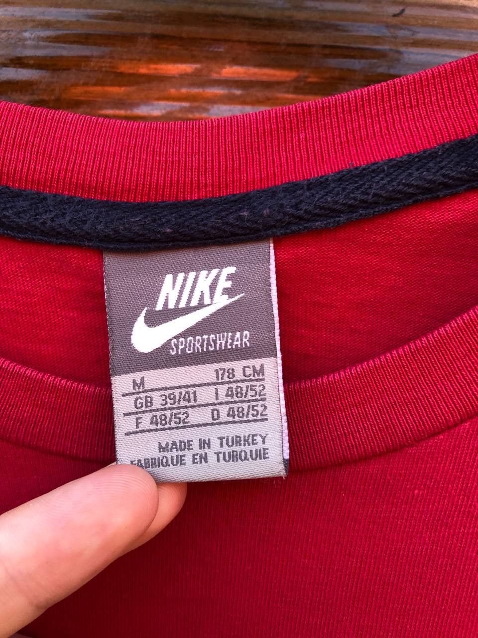 Vintage Vintage Nike T Shirt Size US M / EU 48-50 / 2 - 4 Thumbnail