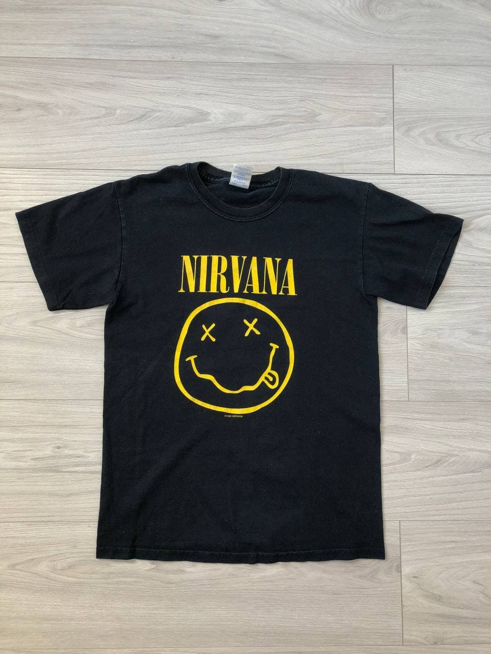 Nirvana × Vintage Vintage Nirvana 1992 smiley t shirt Size US S / EU 44-46 / 1 - 1 Thumbnail