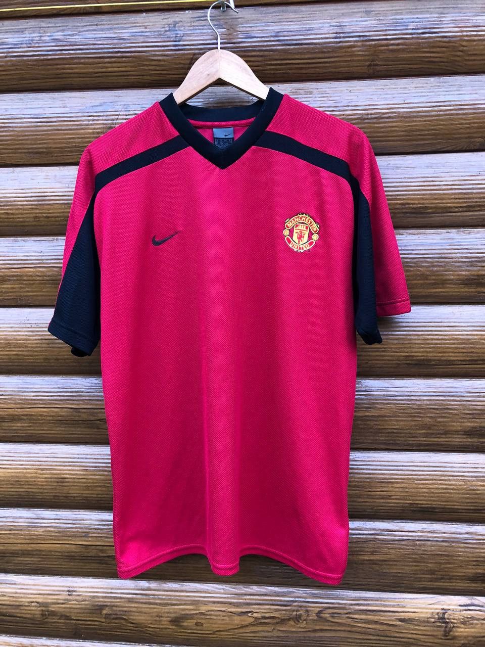 Nike Nike Manchester United football shirt, soccer jersey Size US S / EU 44-46 / 1 - 1 Thumbnail