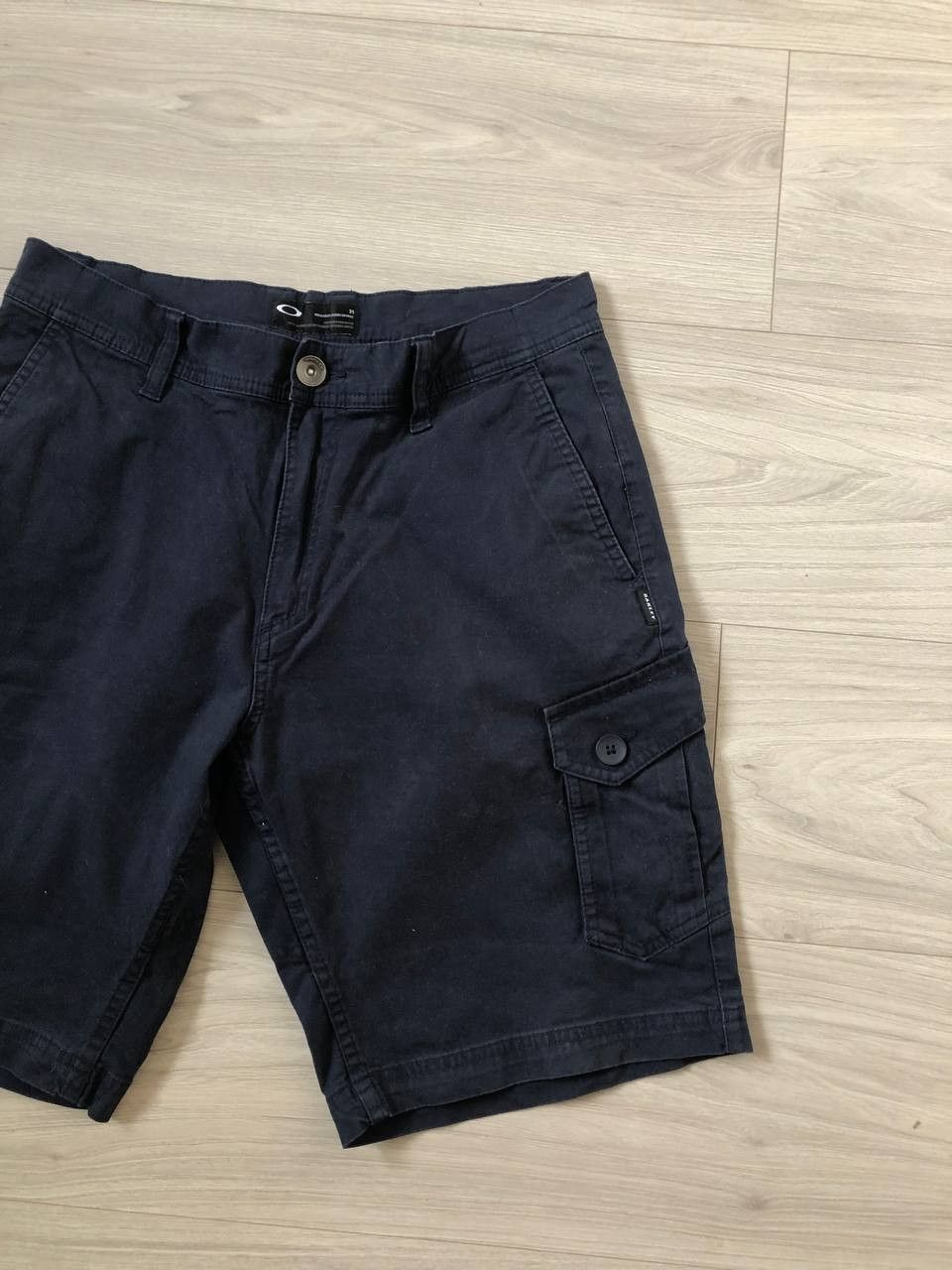 Oakley Vintage Oakley shorts Size US 31 - 2 Thumbnail