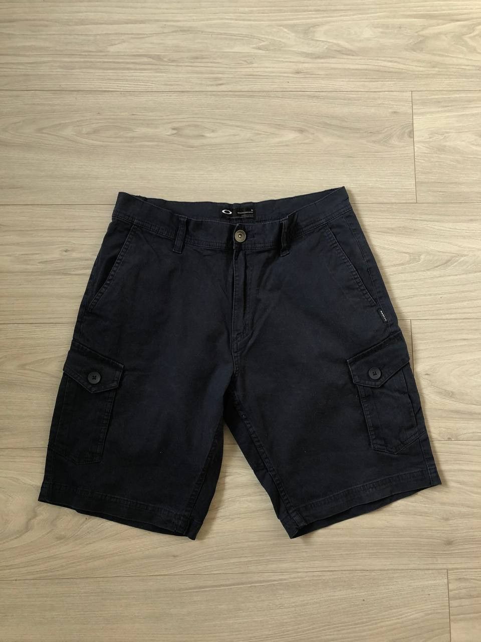 Oakley Vintage Oakley shorts Size US 31 - 1 Thumbnail
