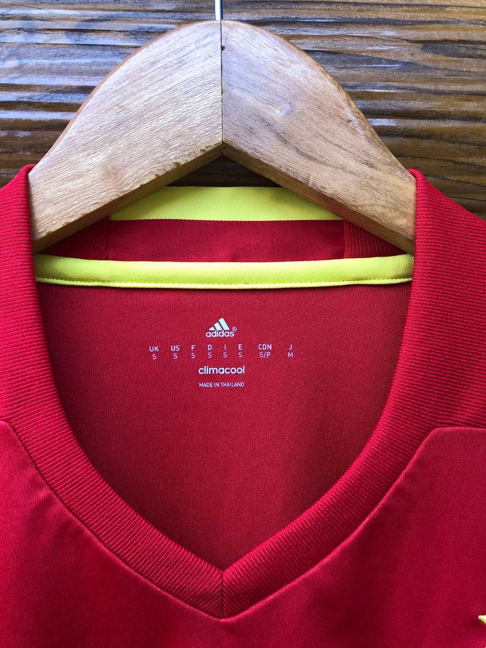 Vintage VINTAGE SPAIN ADIDAS FOOTBALL SOCCER SHIRT JERSEY Size US S / EU 44-46 / 1 - 4 Thumbnail