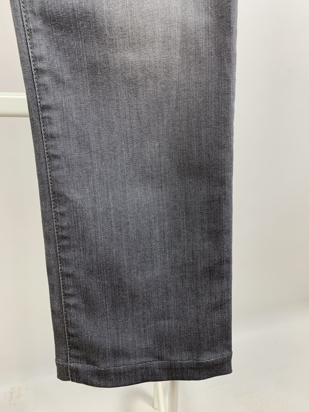 Moschino Women’s Love Moschino Y2K Denim Jeans Pants Size 31" - 11 Thumbnail