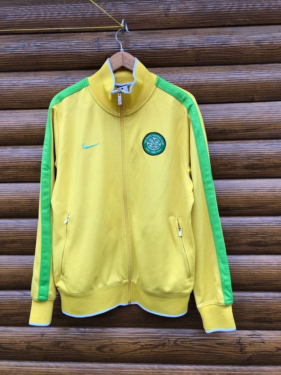 Nike Vintage Nike Celtic track jacket soccer Size US L / EU 52-54 / 3 - 1 Thumbnail
