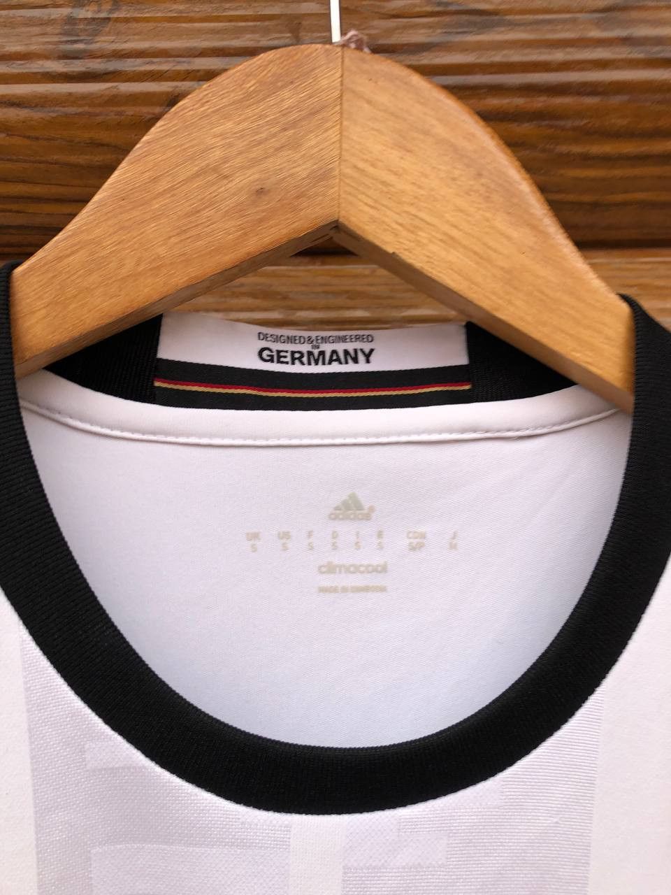 Adidas Adidas Germany home football Jersey deutscher Size US S / EU 44-46 / 1 - 6 Thumbnail