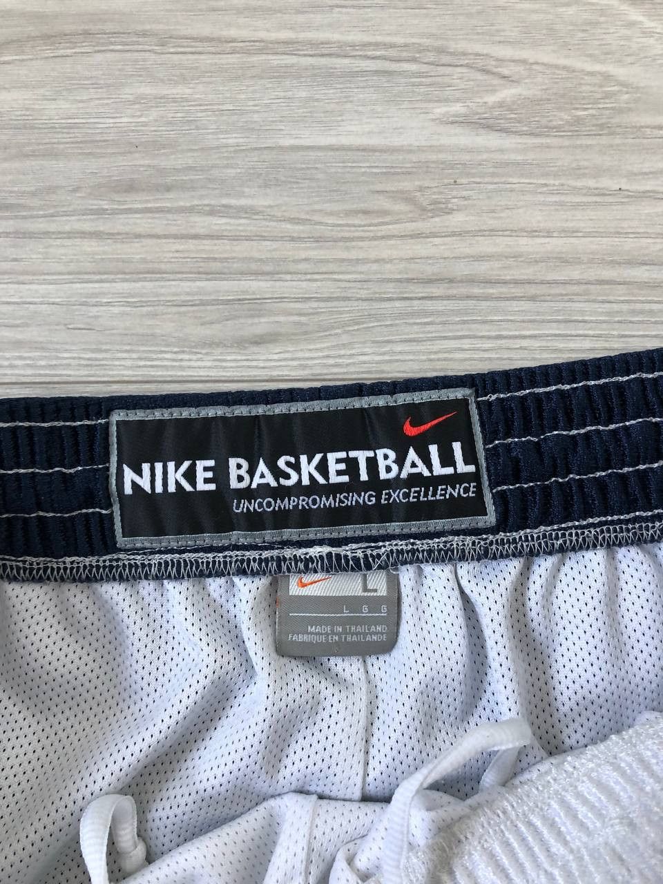 Vintage Vintage Nike Shorts Size US 36 / EU 52 - 5 Thumbnail
