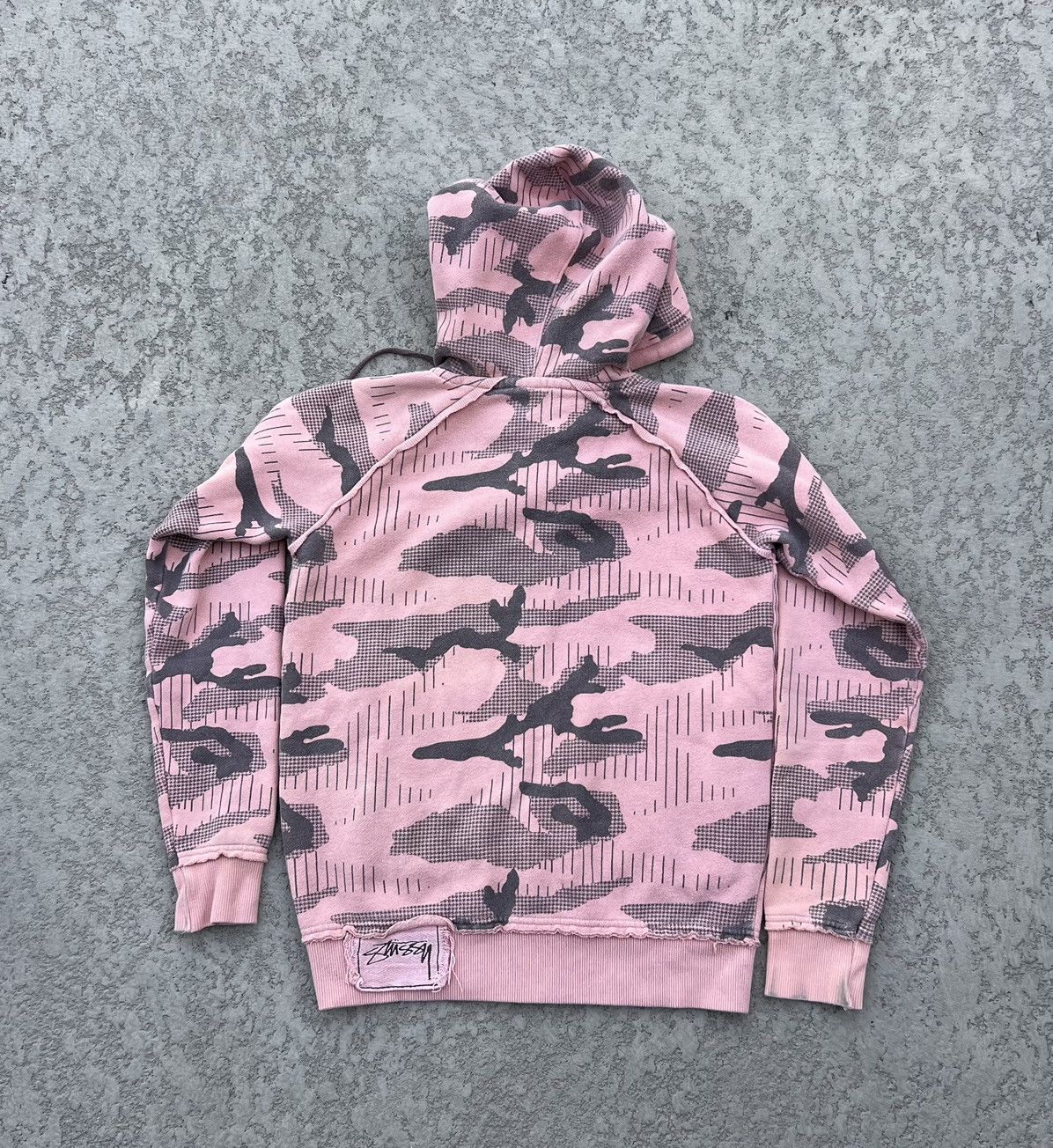 Vintage Stussy Pink Camo Graphic Zip Up Hoodie Size S / US 4 / IT 40 - 4 Preview
