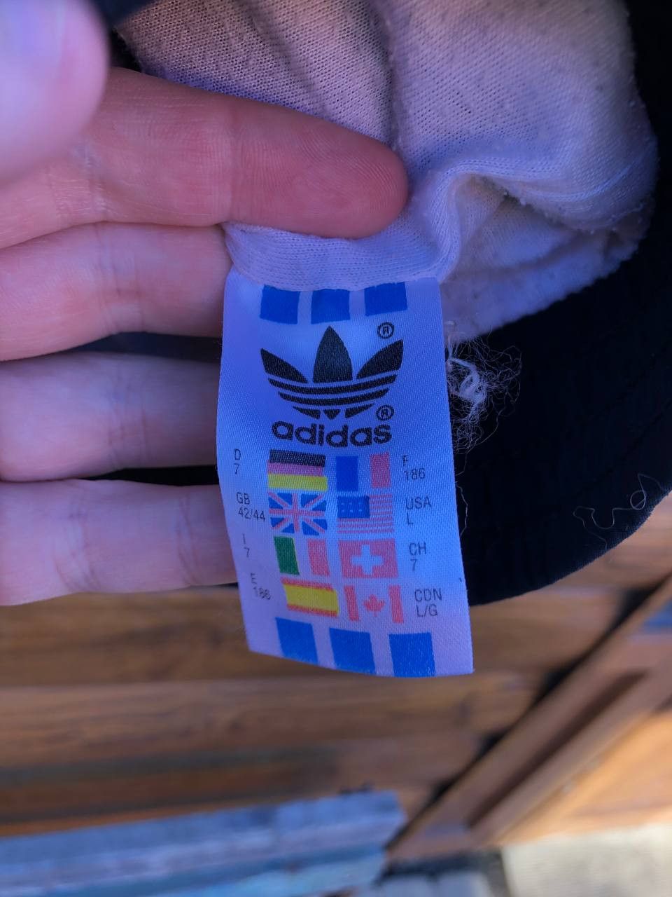 Vintage Vintage 90s Adidas Jackets Size US L / EU 52-54 / 3 - 6 Thumbnail