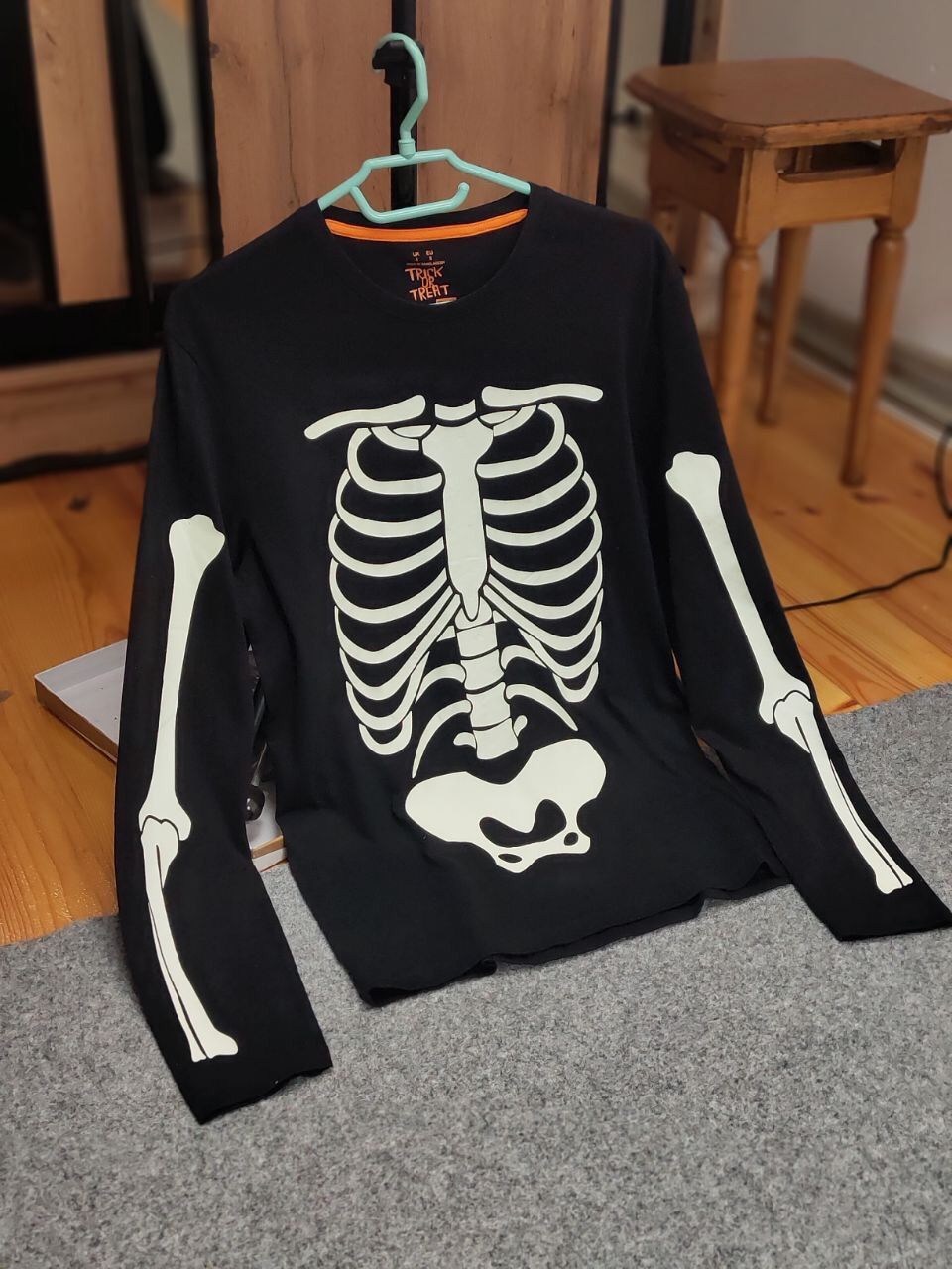Japanese Brand Vintage Skeleton Phosphoric Print Long Sleeve sweatshirt Size US S / EU 44-46 / 1 - 18 Thumbnail