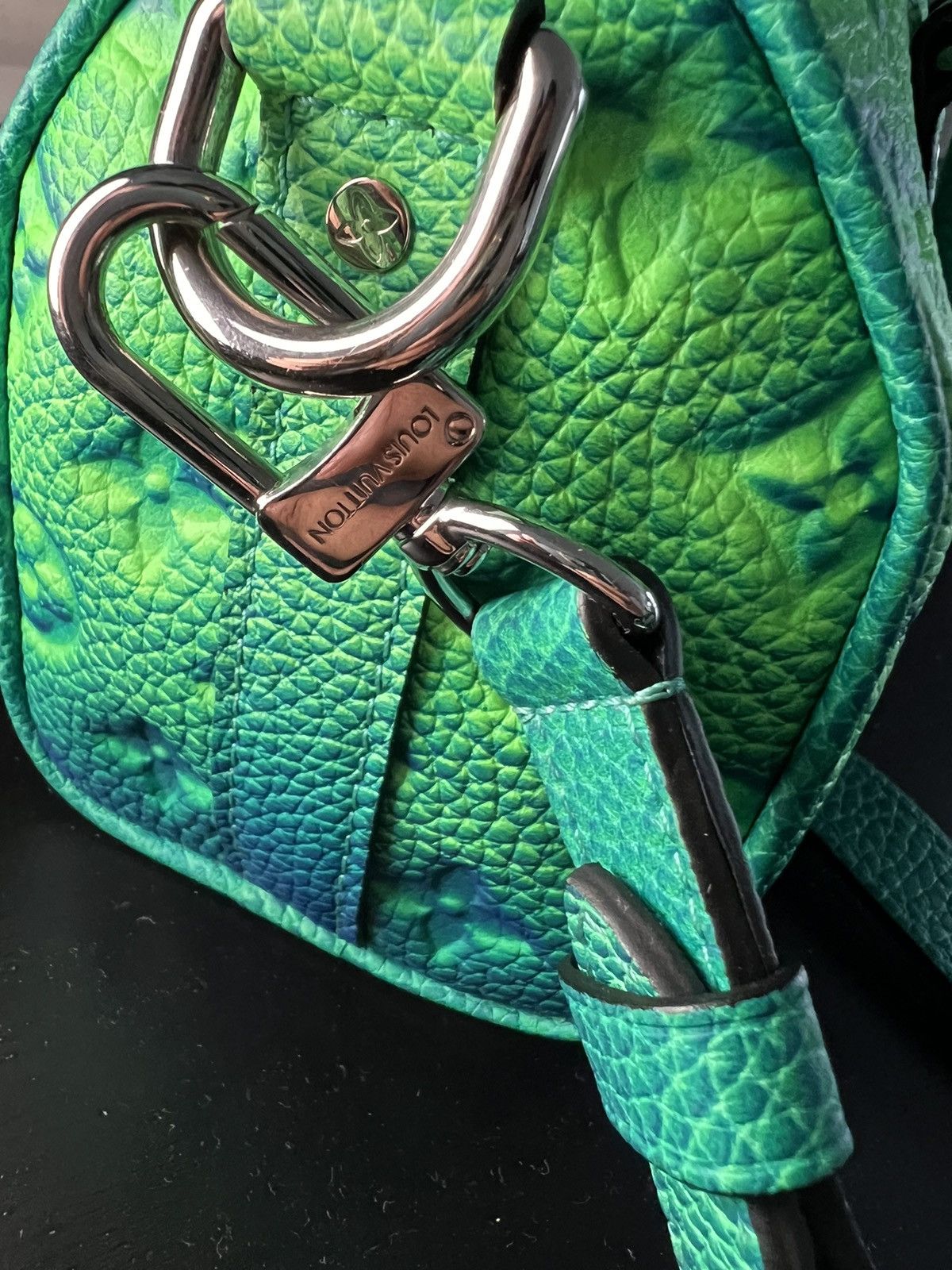 Louis Vuitton LV Keepall XS Monogram Taurillon Illusion SS22 Size ONE SIZE - 4 Thumbnail