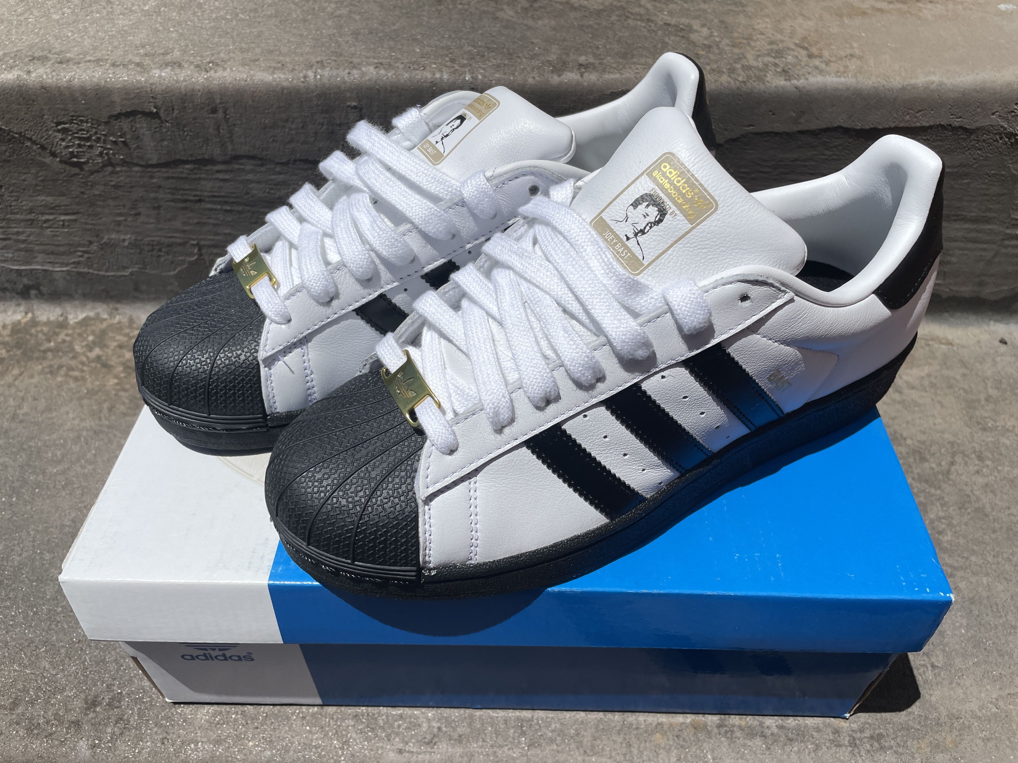 Adidas best sale superstar bast