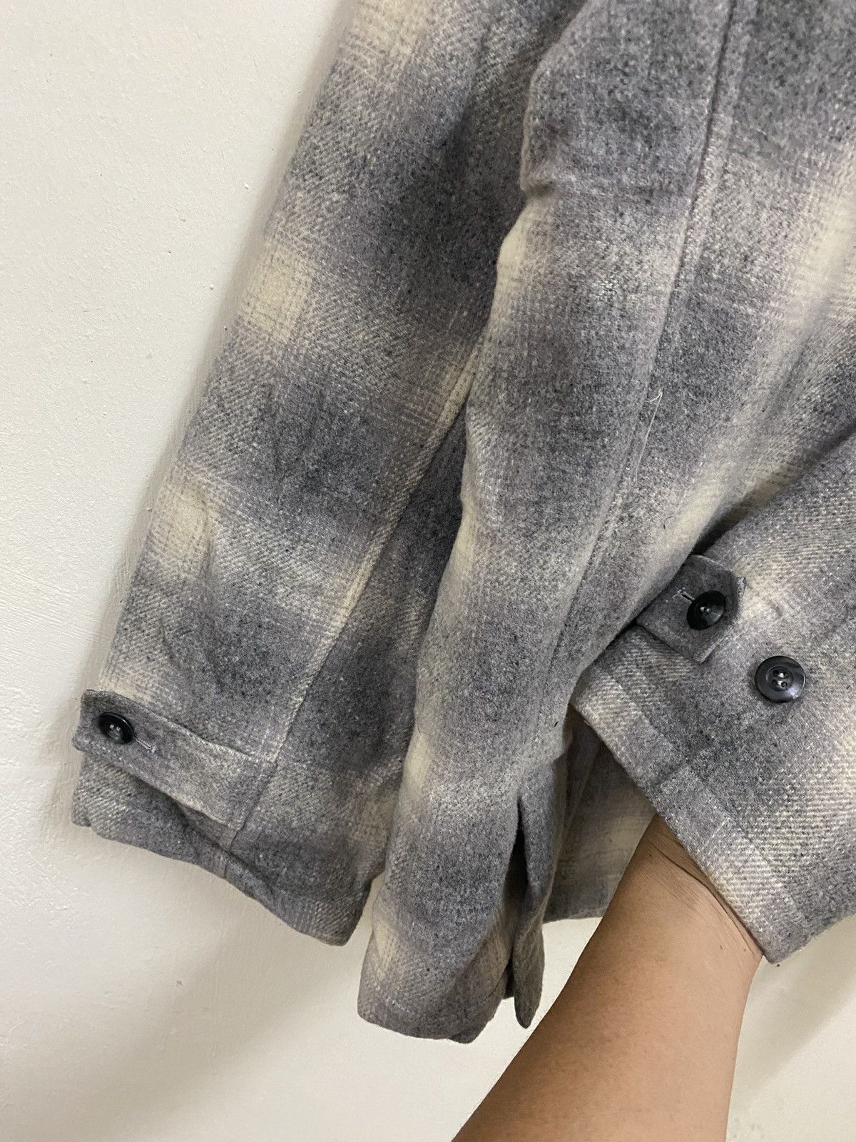 Flannel × Japanese Brand × Vintage Vintage Japanese Brand Be-Hot Wool Flannel Zip Jacket Size US L / EU 52-54 / 3 - 5 Thumbnail