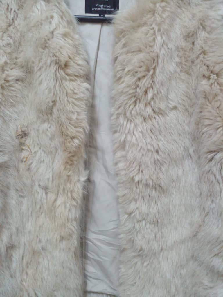 VESTS FUR 23. (CJ7)