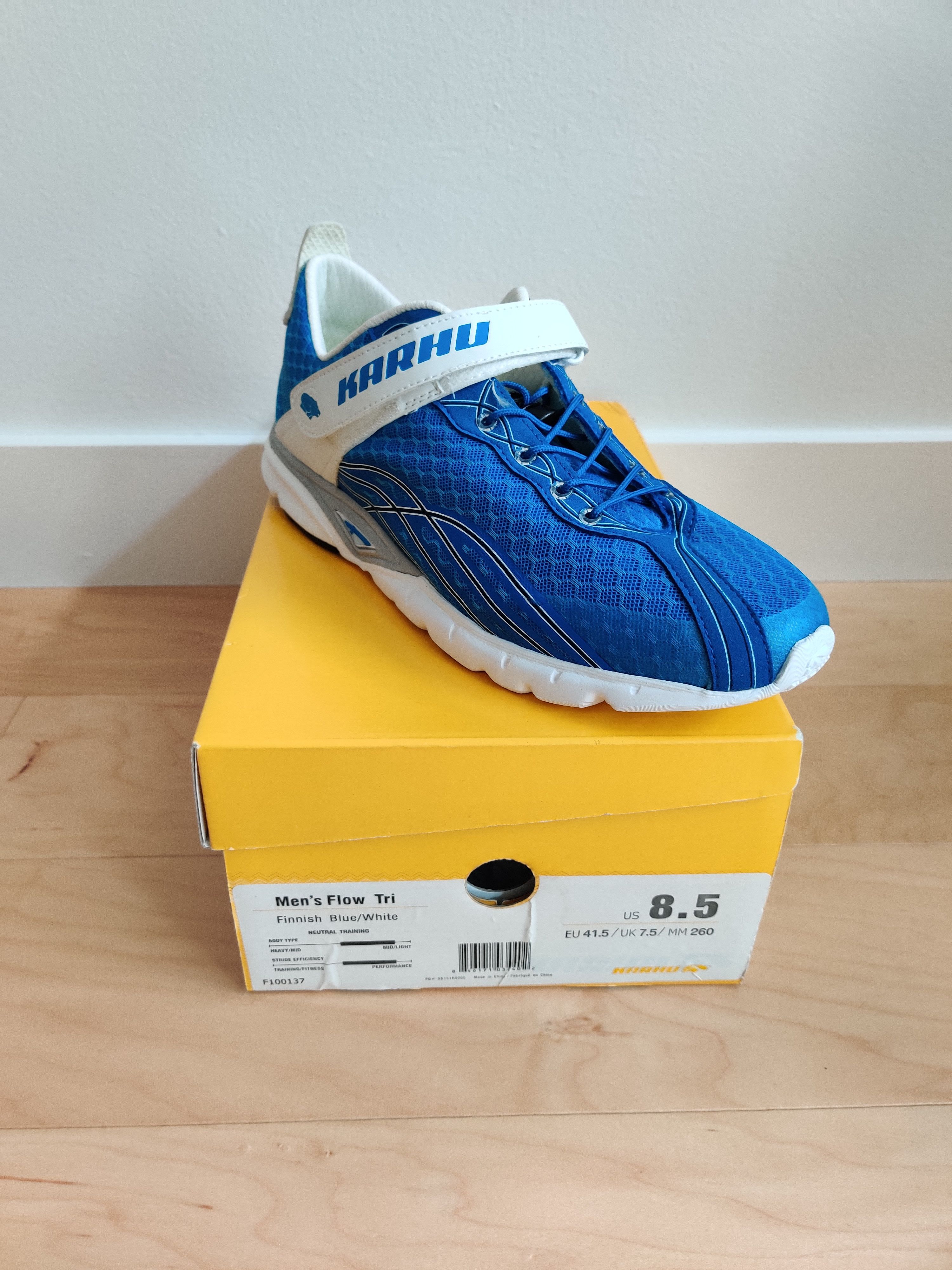 Karhu (NWT) Flow Tri Sneakers - 8.5 US Size US 8.5 / EU 41-42 - 2 Thumbnail