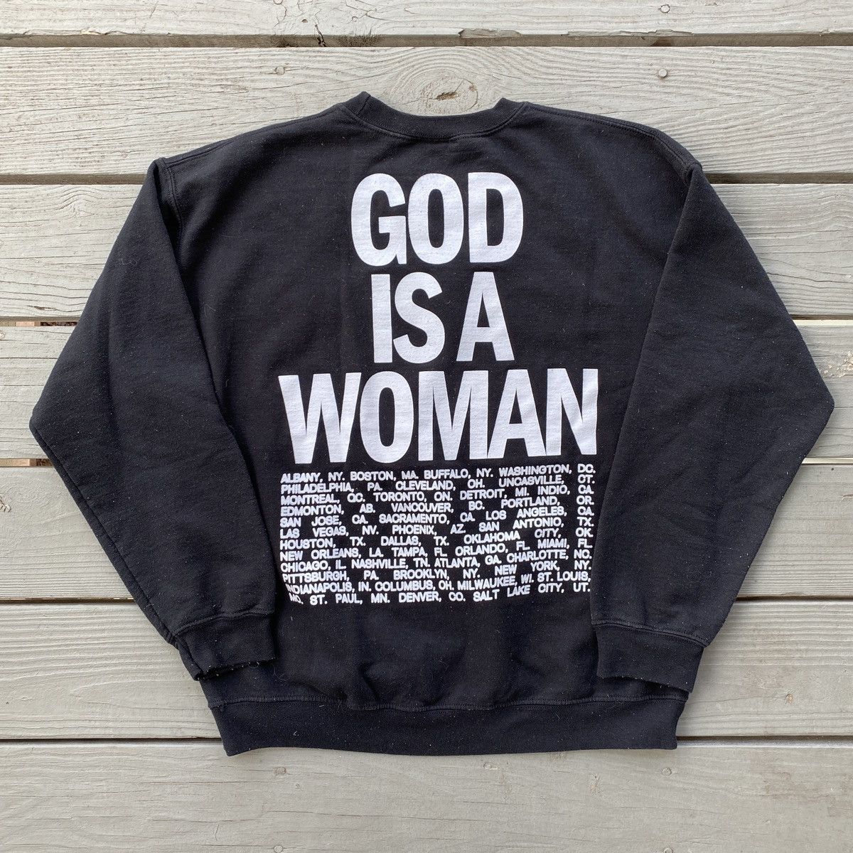 Band Tees Ariana Grande Sweetener God is a Woman Tour Sweatshirt Size US L / EU 52-54 / 3 - 2 Thumbnail