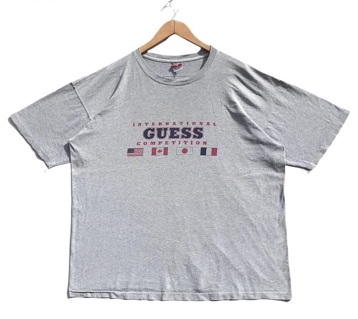 Guess RARE🔥 Guess Size US XL / EU 56 / 4 - 1 Thumbnail