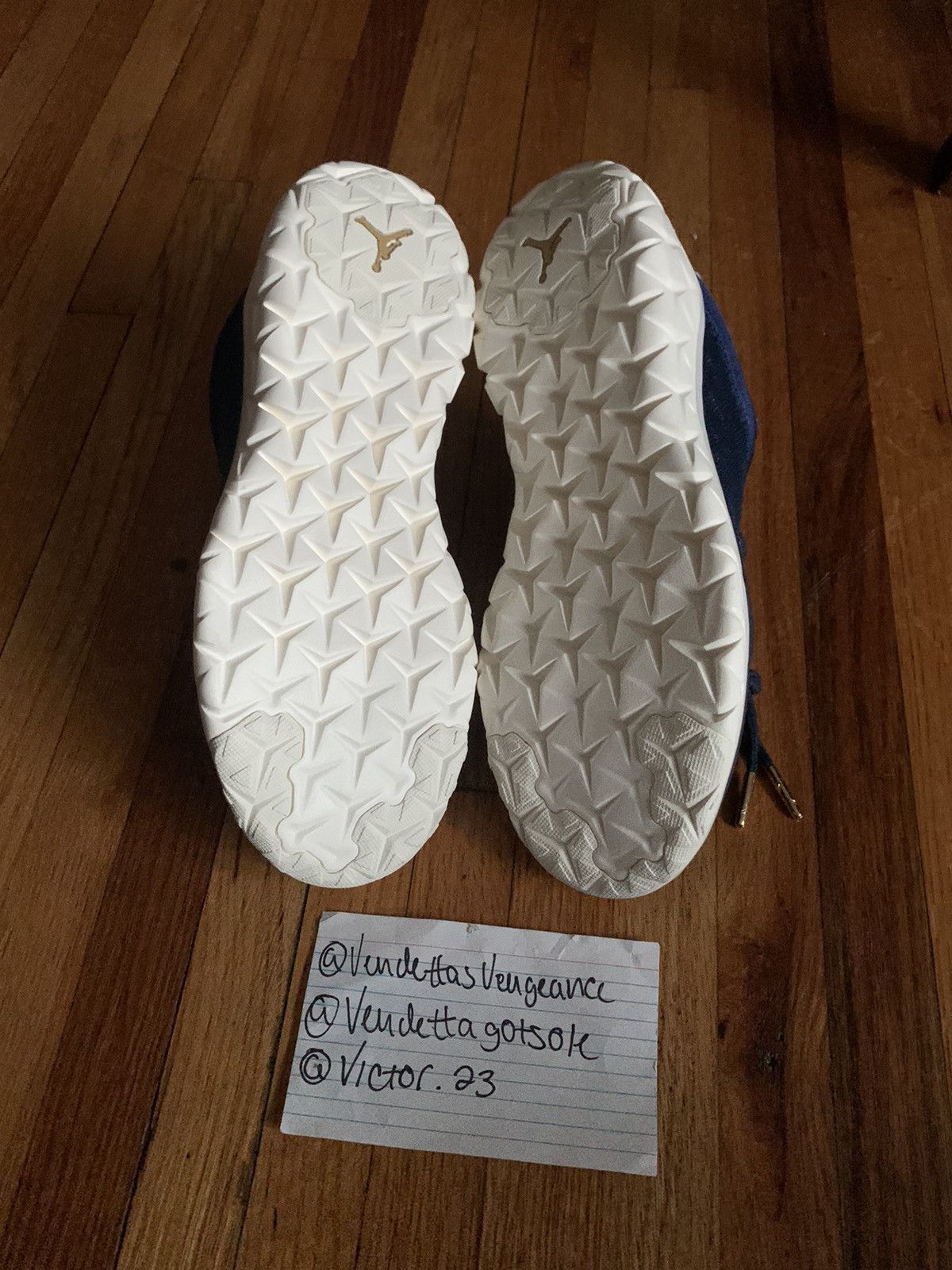 Jordan Brand Jordan Flight Flex Derek Jeter Yankees Pinstripe US8 Size US 8 / EU 41 - 6 Thumbnail