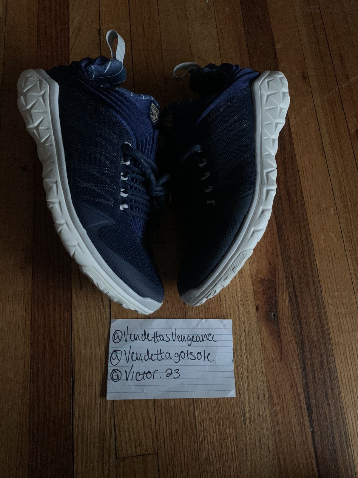Jordan Brand Jordan Flight Flex Derek Jeter Yankees Pinstripe US8 Size US 8 / EU 41 - 1 Thumbnail