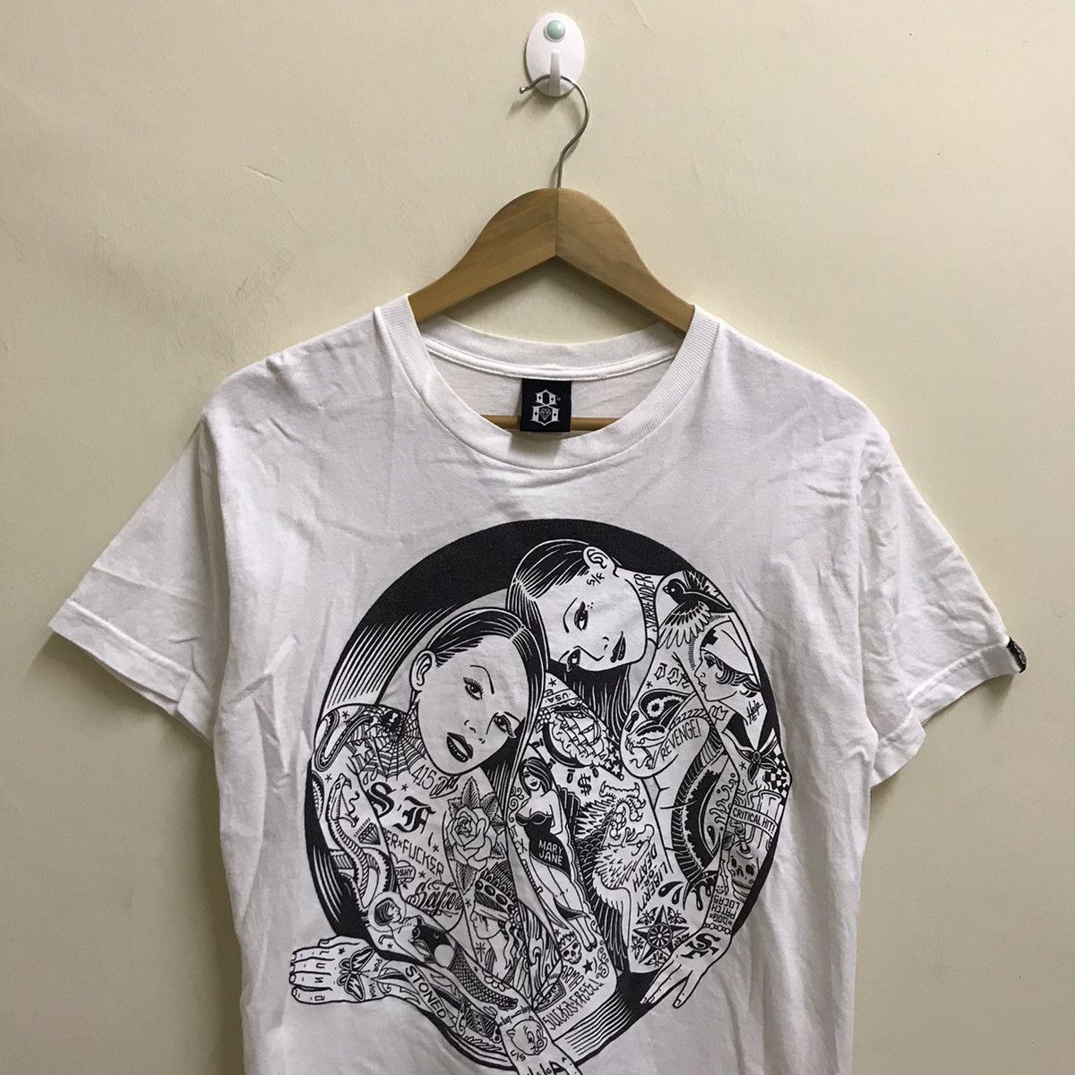Rebel8 Rebel 8 art tshirt Size US S / EU 44-46 / 1 - 3 Thumbnail