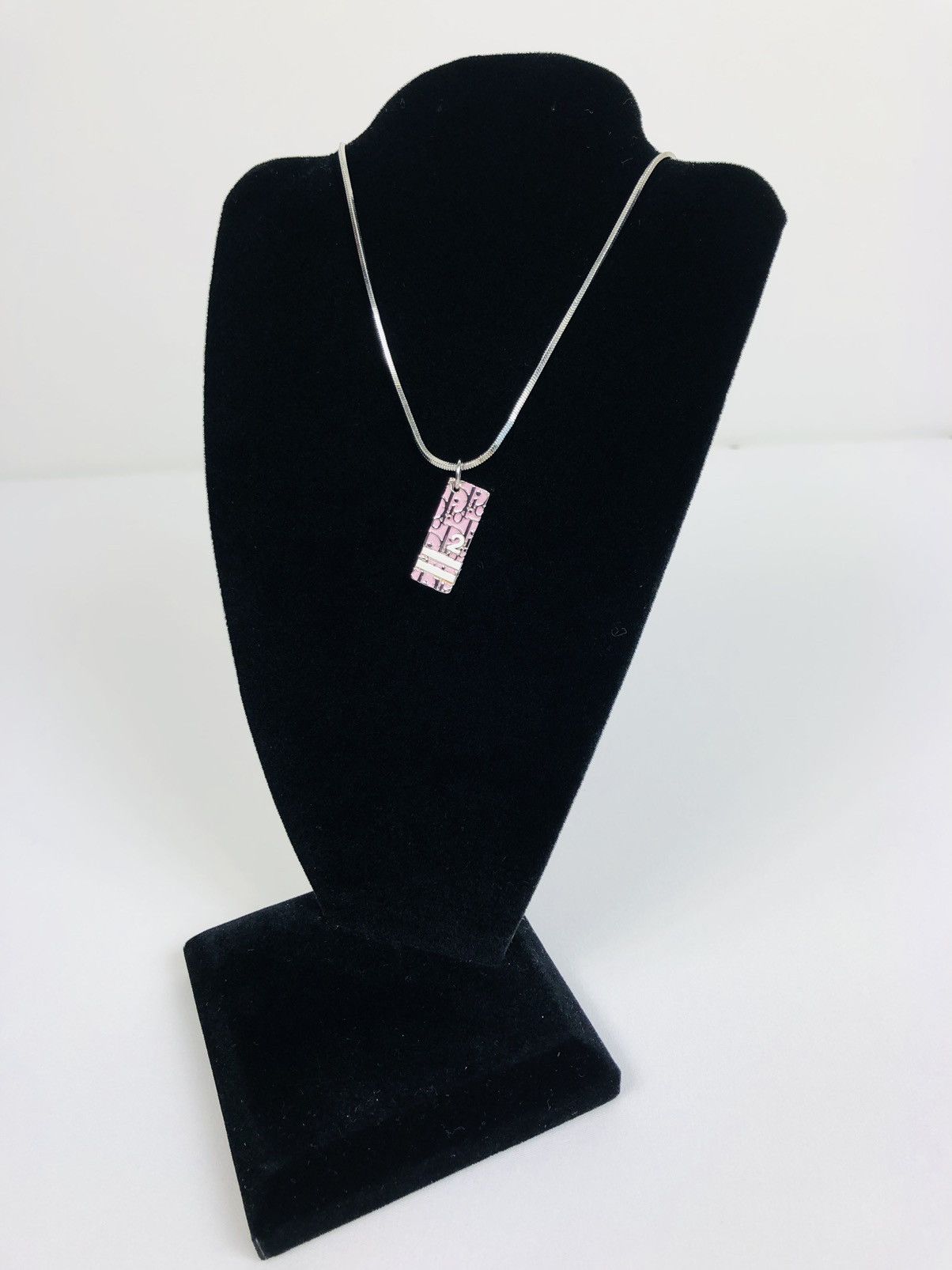 Dior pink trotter 2 necklace