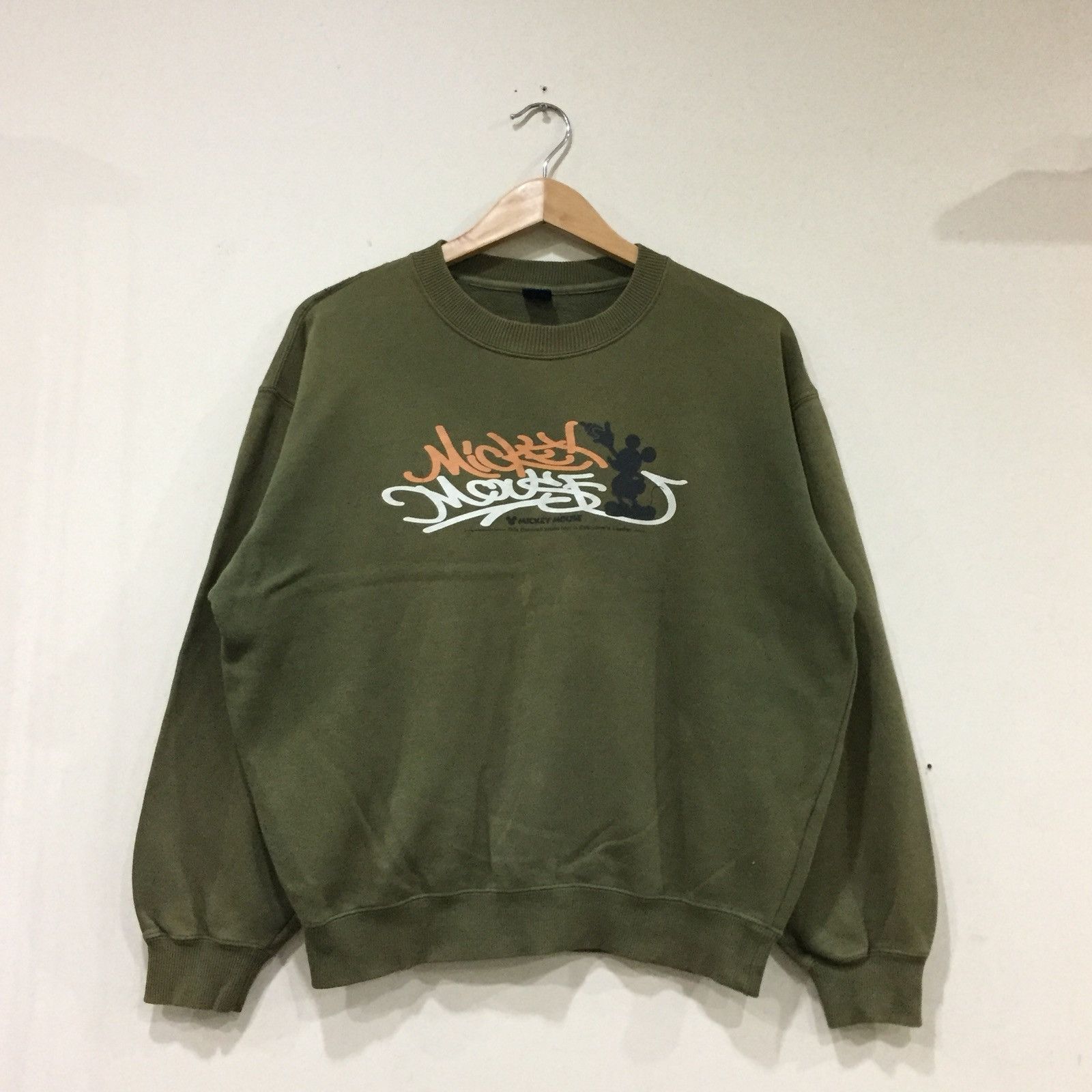 Disney × Mickey Mouse MICKEY MOUSE sweatshirt spell out big design.. green army Size US M / EU 48-50 / 2 - 2 Thumbnail