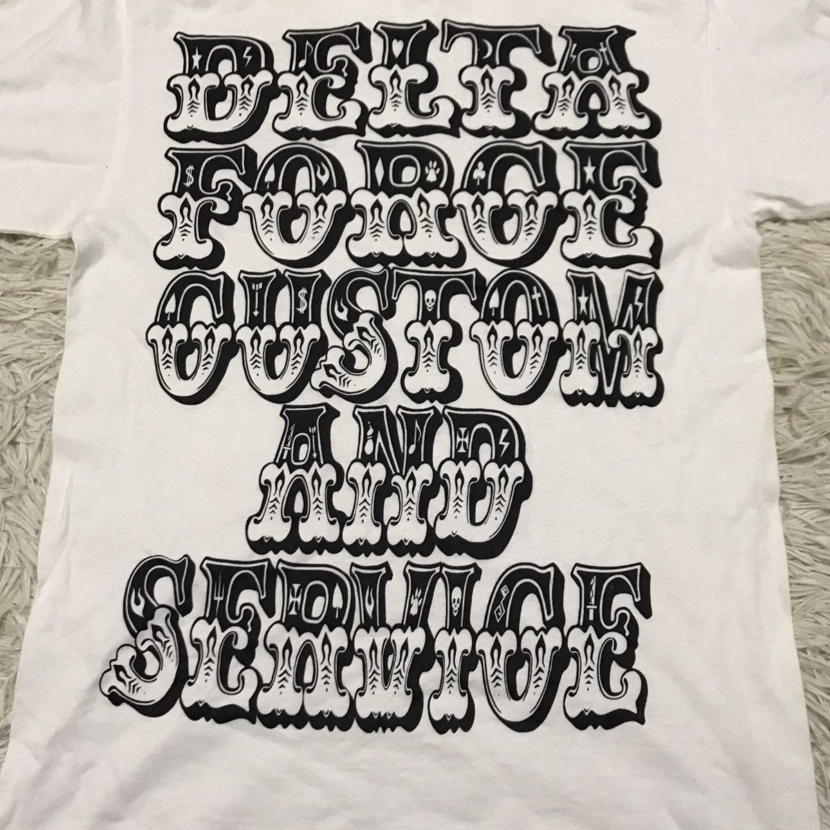 Anvil Vintage Delta Force Custom and Service Tshirt Size US S / EU 44-46 / 1 - 11 Thumbnail