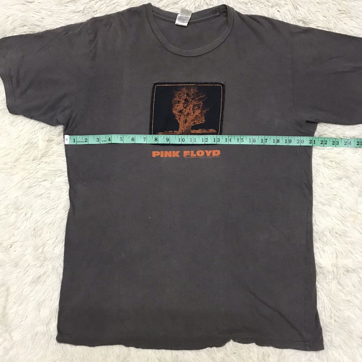 Band Tees 2005 vintage Pink floyd band tshirt Size US M / EU 48-50 / 2 - 12 Thumbnail